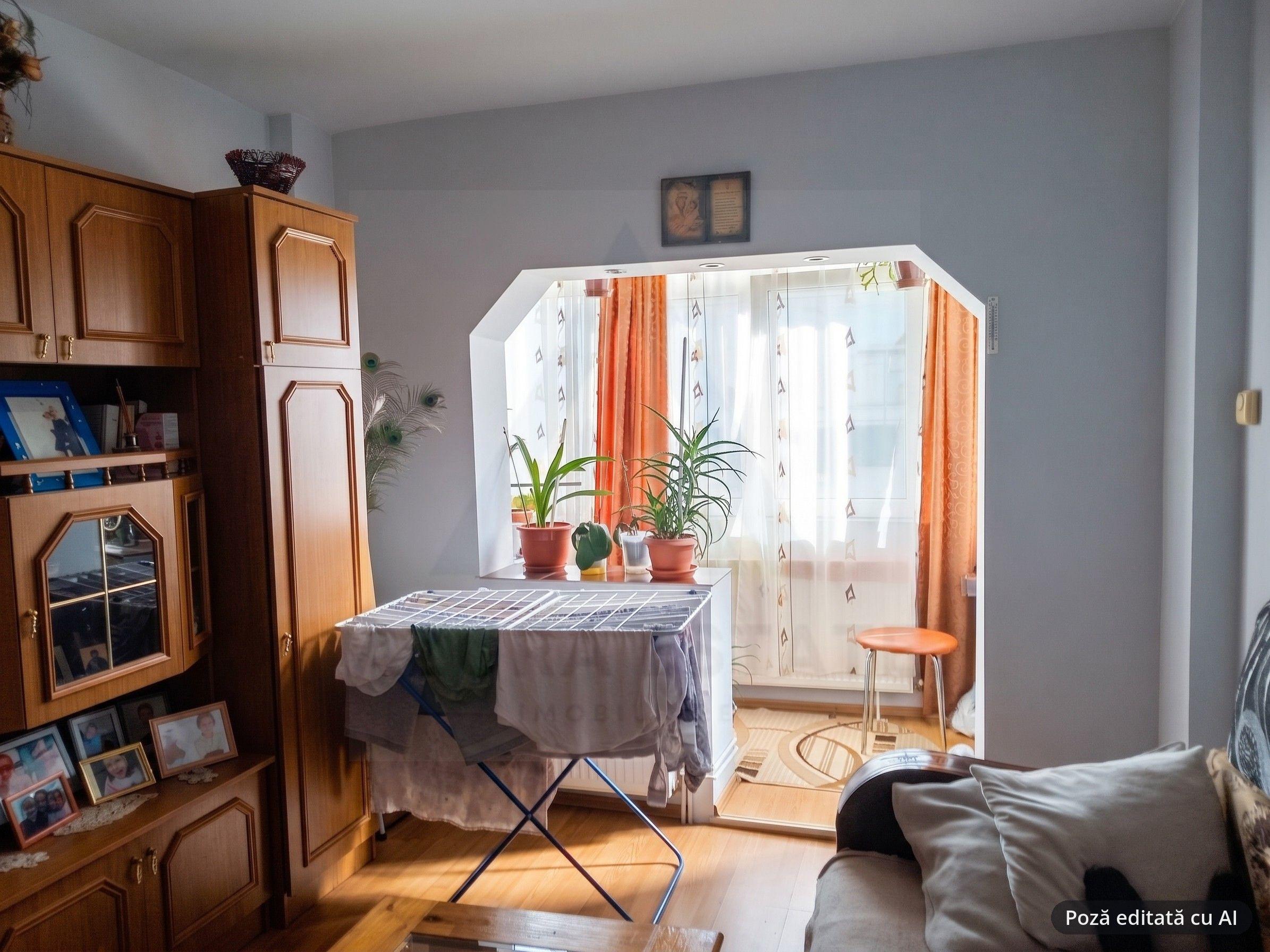 Apartament 2 camere decomandat 45 mp utili 2 pivnite Mihai Viteazul