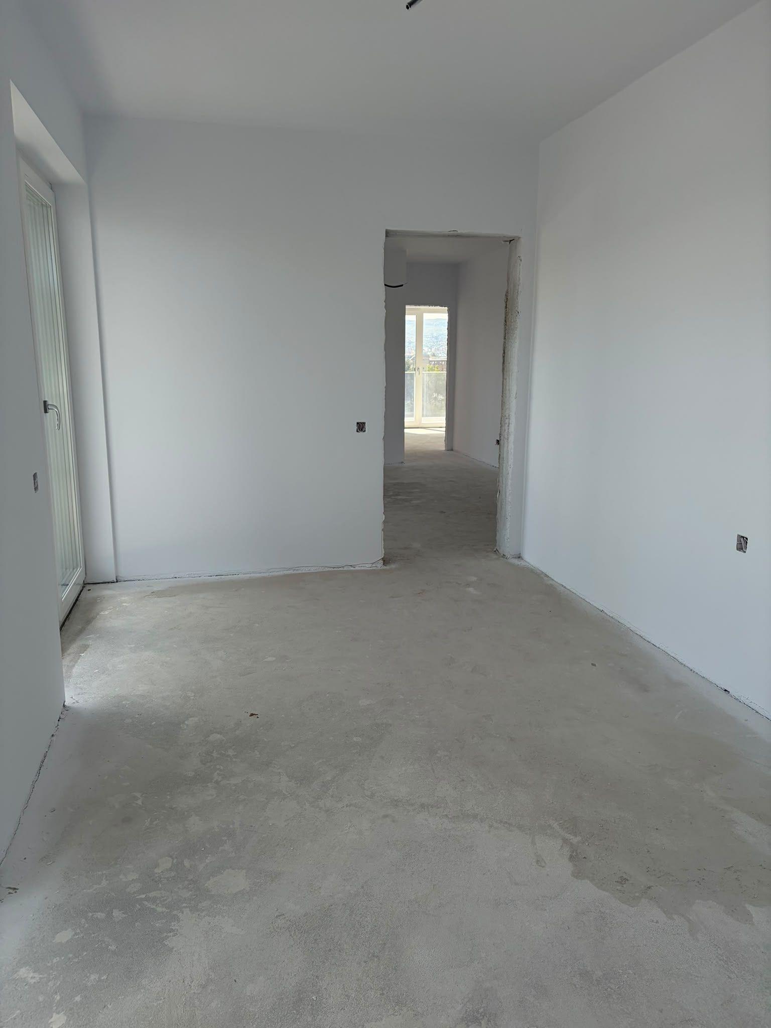 Apartament decomandat | 3 camere | 2 bai | 2 terase | parcare | Junior