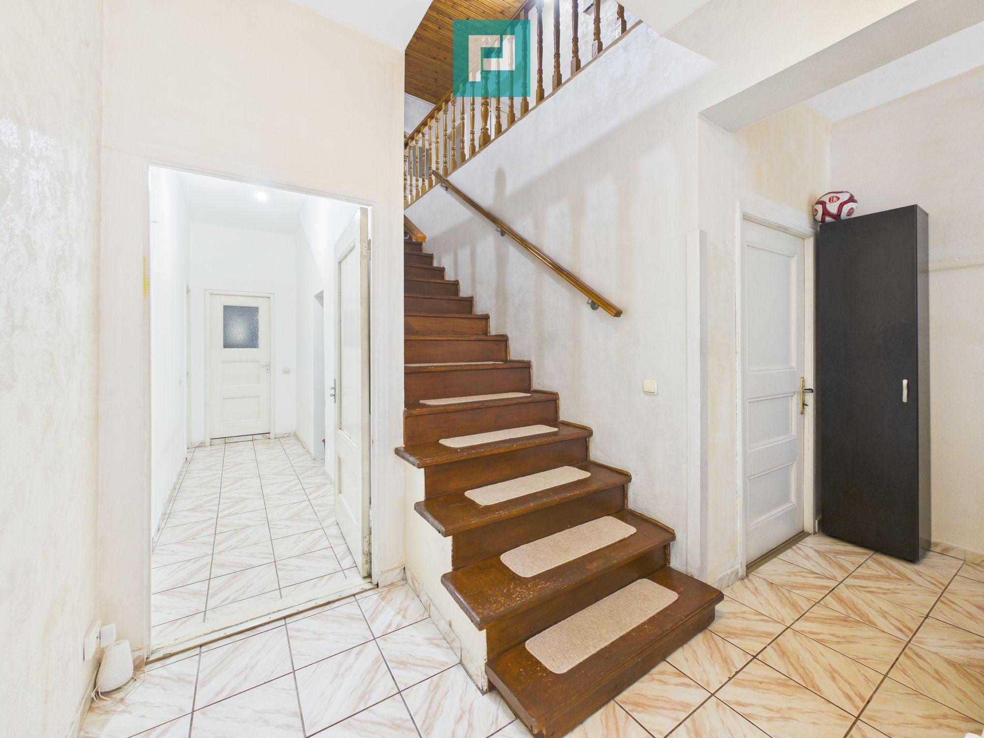 Casă cu teren 345 mp – metrou Laminorului - 1