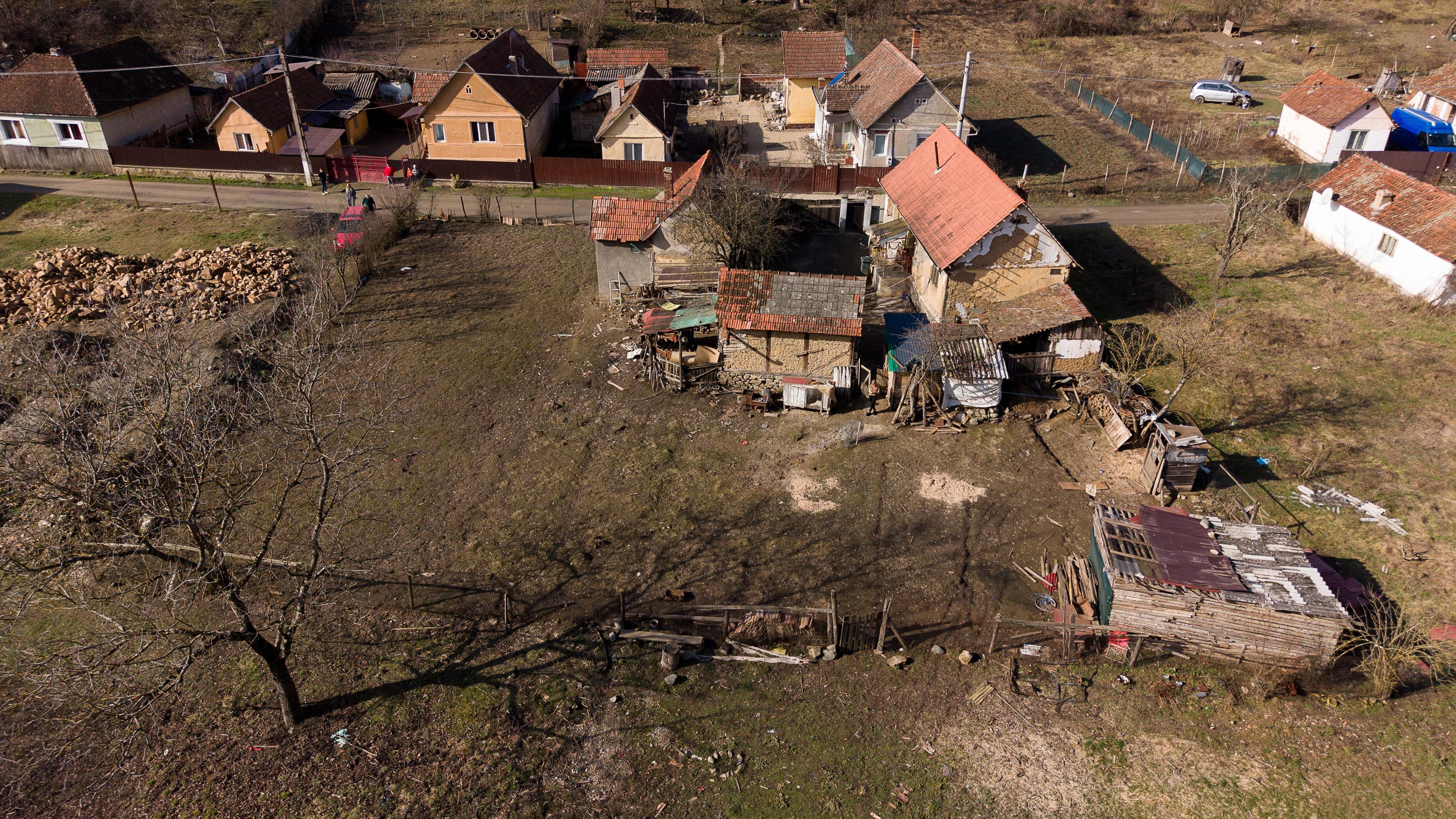 Casă cu teren de 284mp in Șoimoș - 17