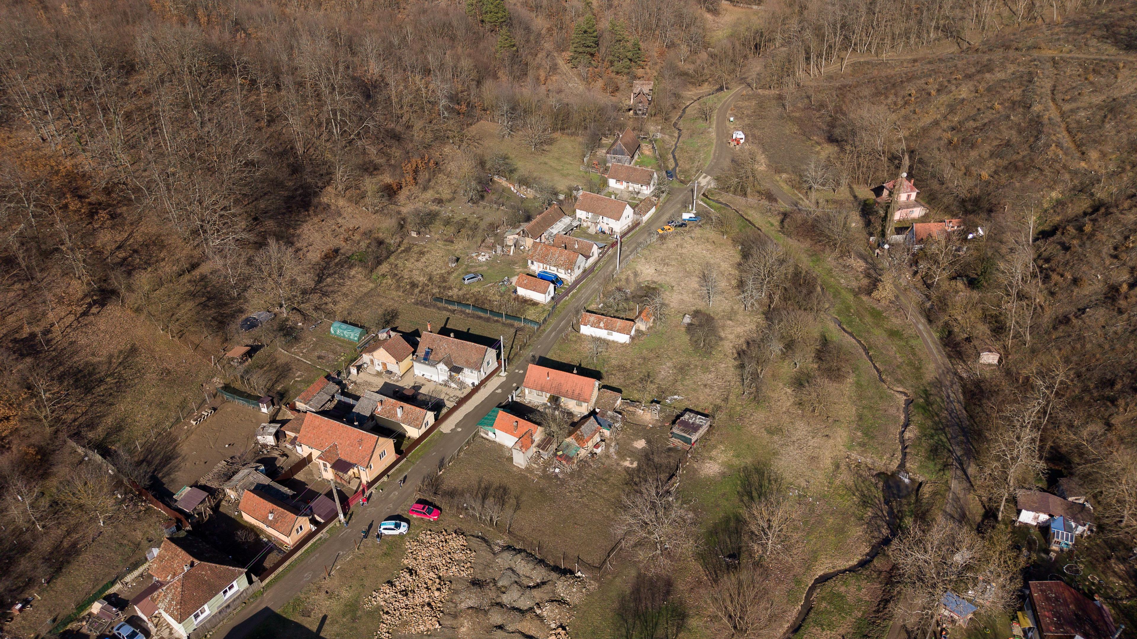 Teren intravilan de 302 mp în localitatea Șoimoș - 10