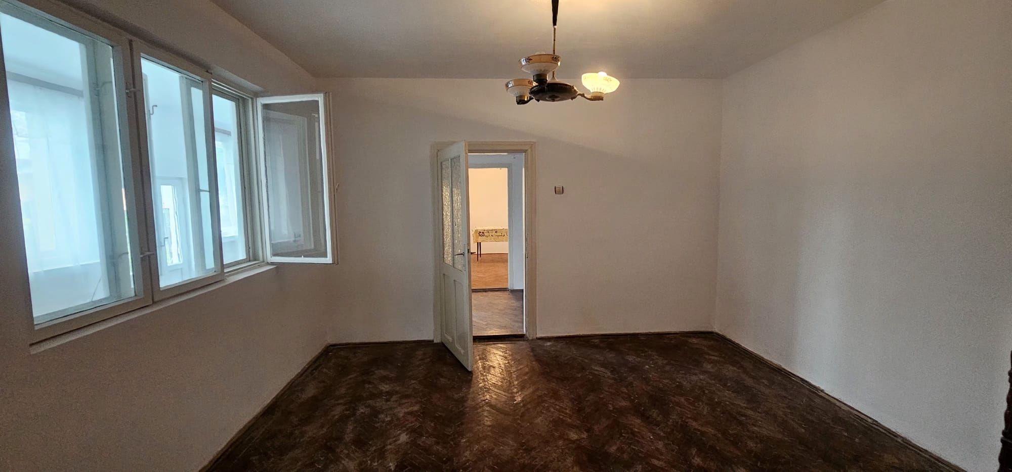 Casa din caramida – Zona Centrala, Parc CFR – Pret 170.000 EUR - 4