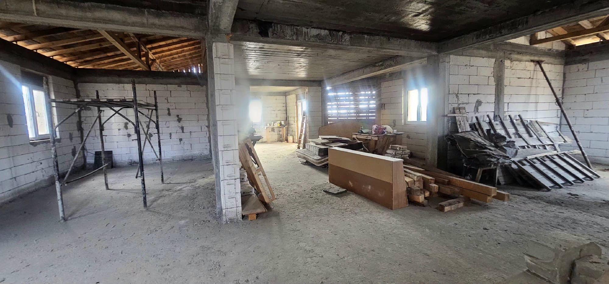 Casa la rosu Bariera Traian, teren 896 mp, COMISION 0% - 10