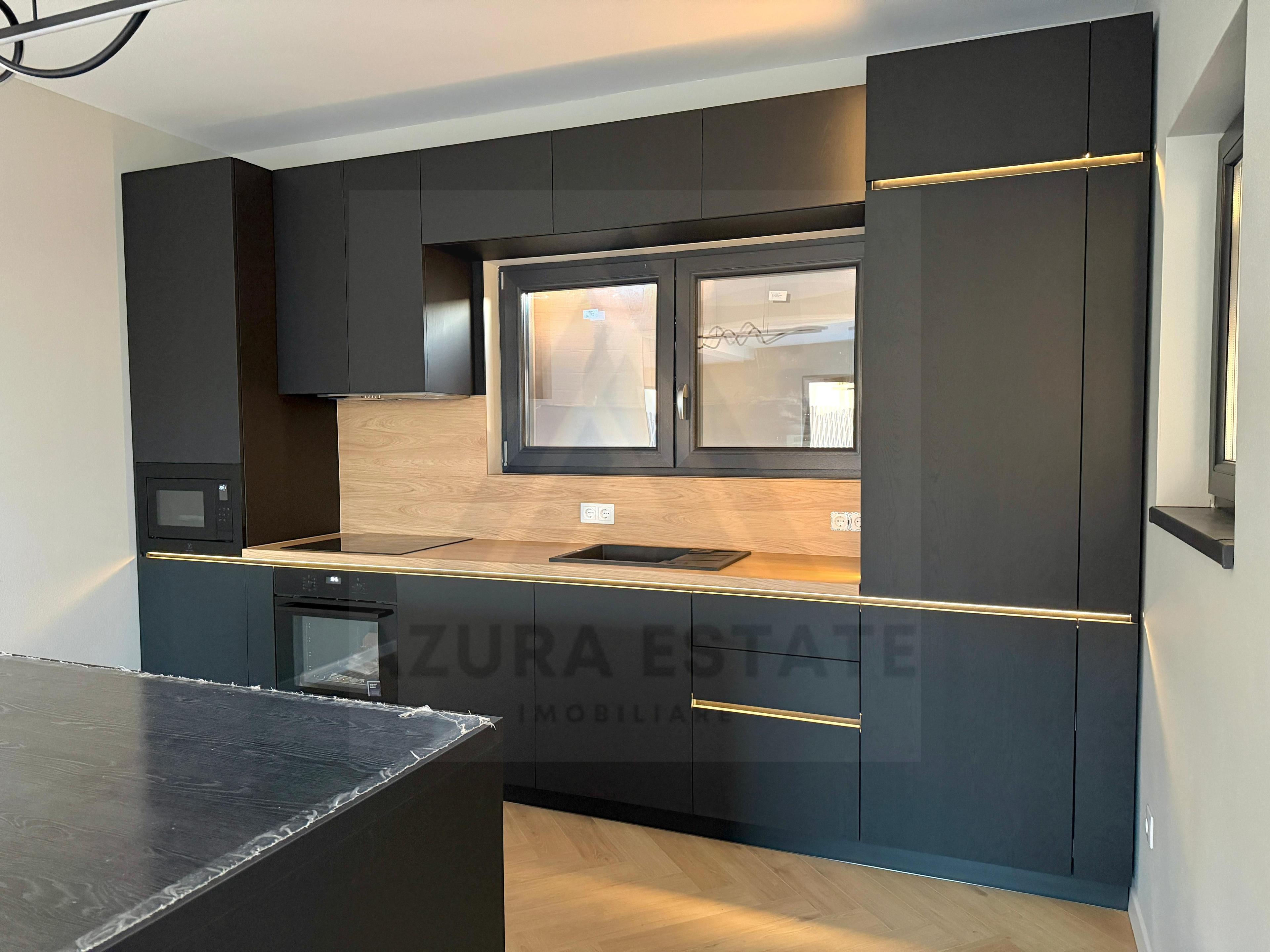 Apartament la vila 4 camere 3 bai si curte 200 mp in Arhitectilor - 9