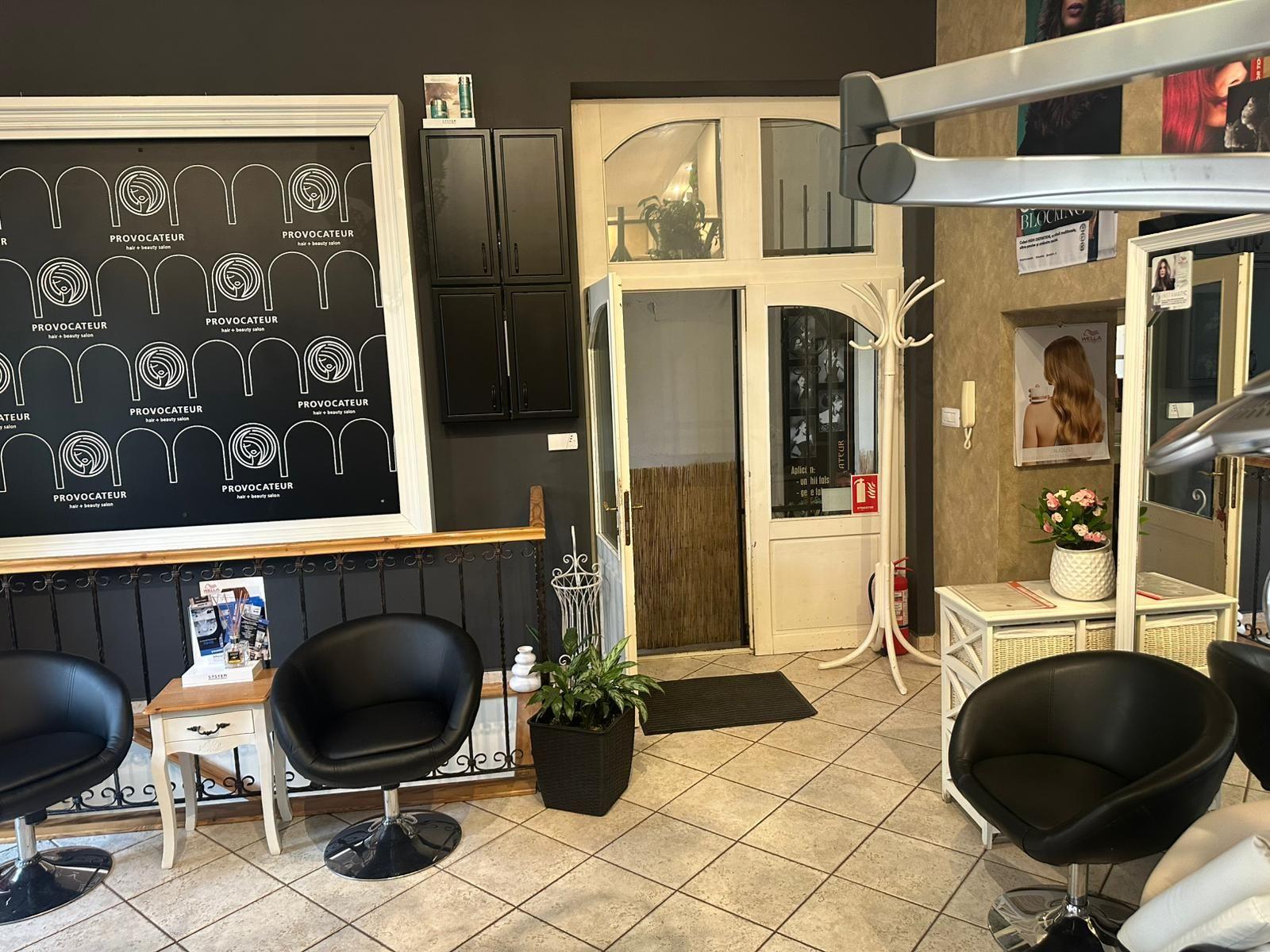 Spatiu comercial situat ultracentral, Pret 310.000 eur neg.comision 0% - 7