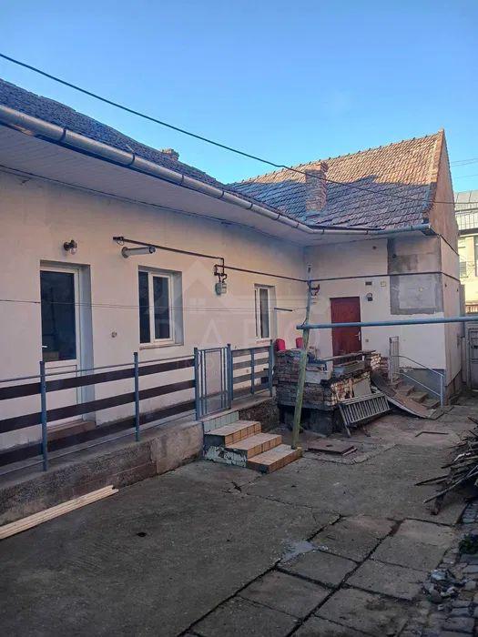 🏡 Casă de vânzare | Zonă centrală | 260 mp utili | 148.000 € - 9