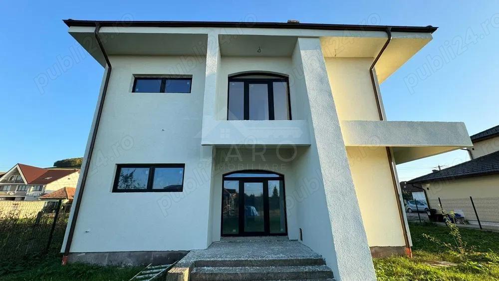 🏡 Casă P+1E+Pod de vânzare | 325 mp utili | Teren 700 mp | - 2