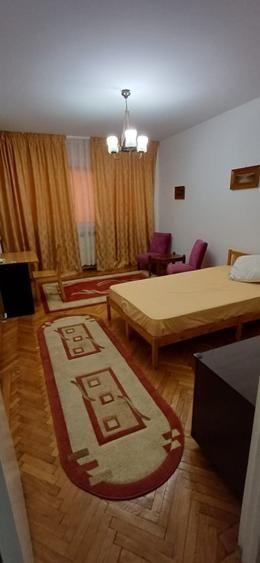 Apartament lux, zona Piata Victoriei, 4 camere , 2 bai, centrala termica terasa - 11