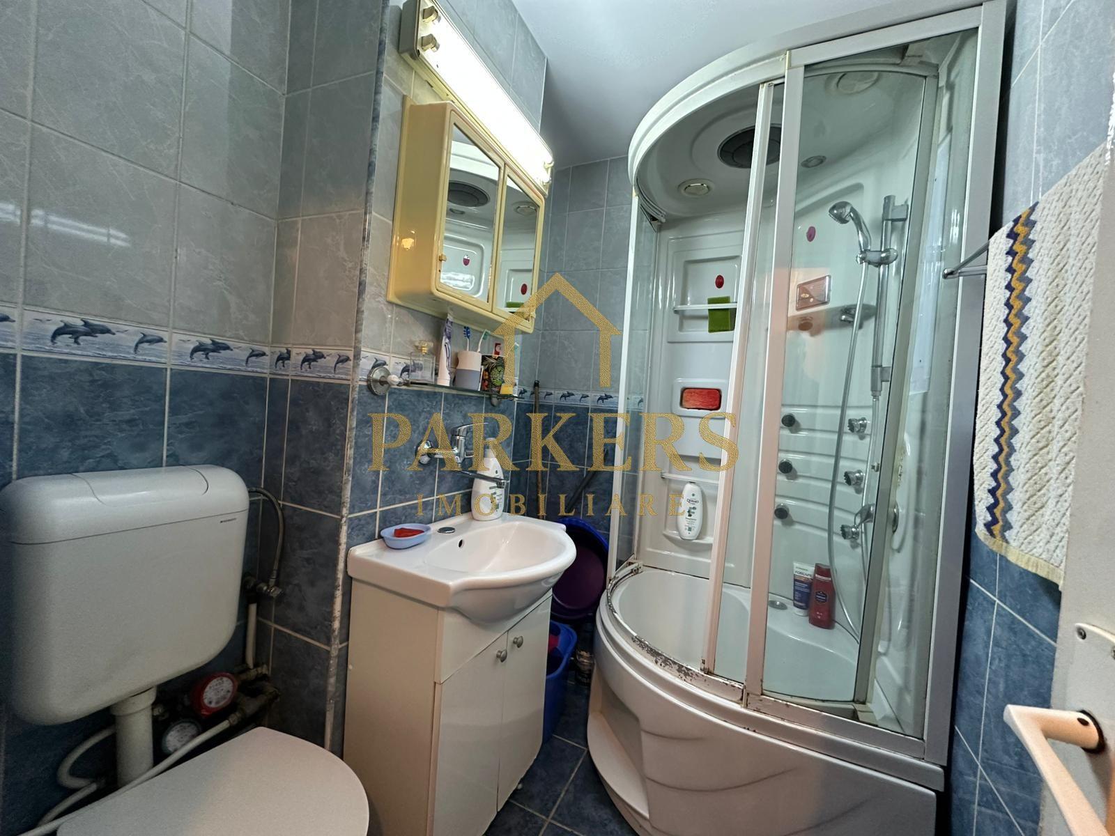 Apartament 3 camere semidecomandat de vanzare zona Manastur - 8