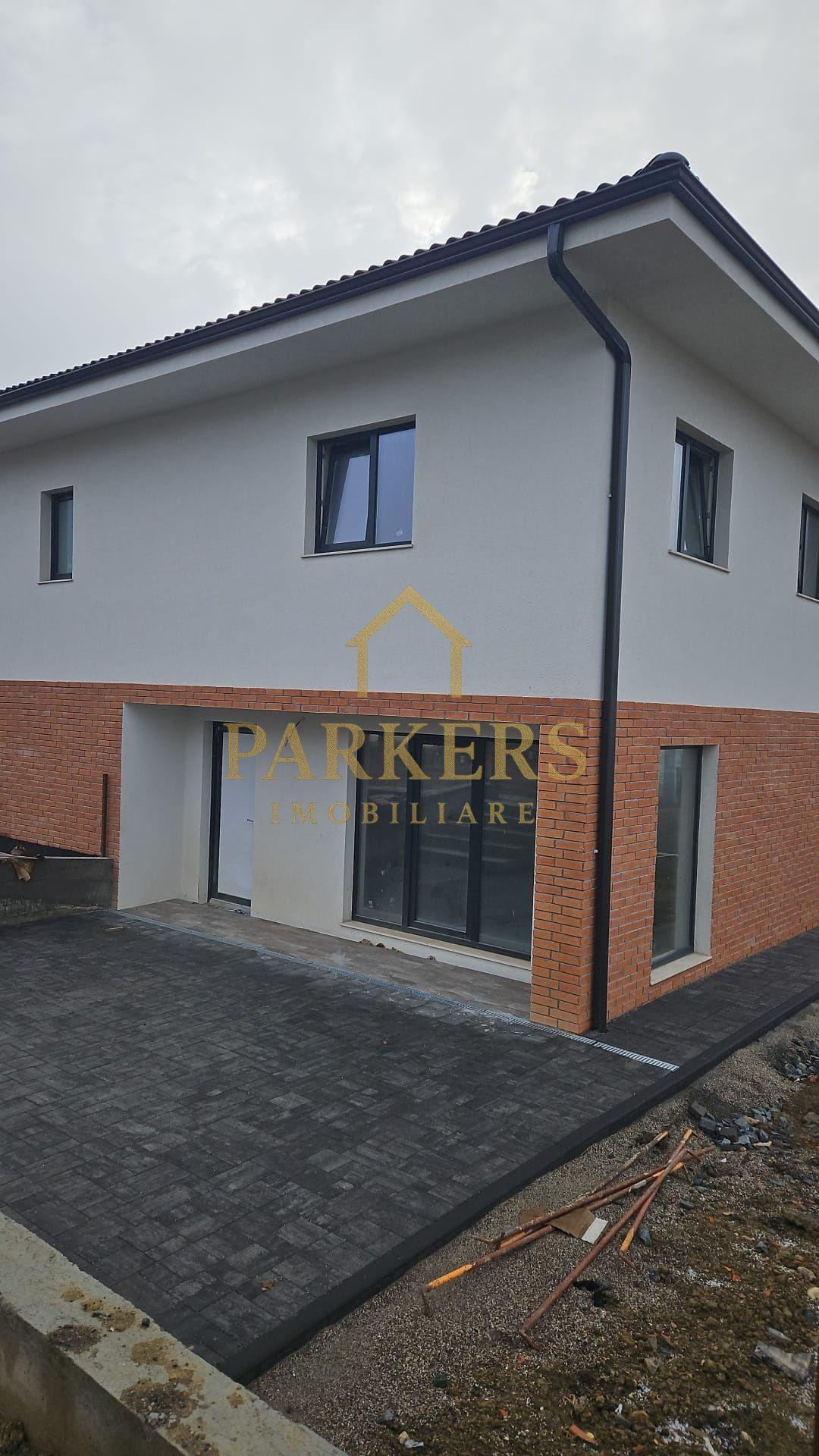 Vând Casa tip Duplex - 5