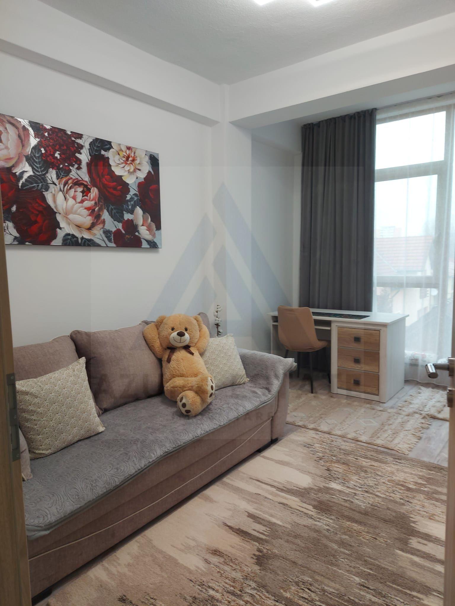 Apartament modern 3 camere 70 mp utili parcare privata zona Selimbar - 5