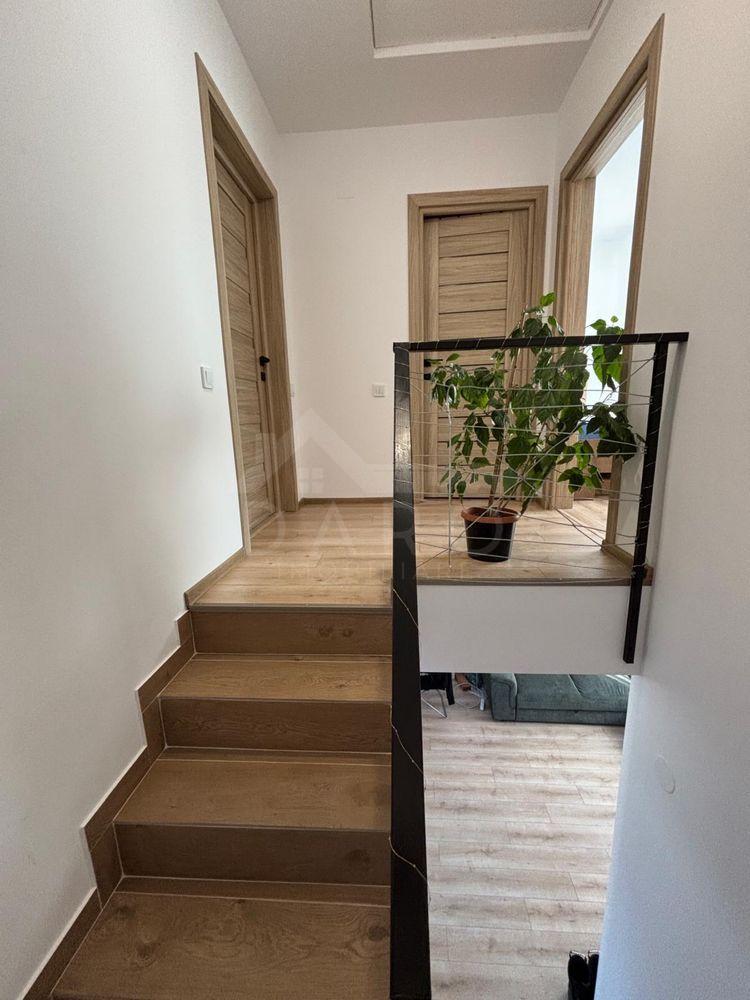 🏡 Case tip triplex de vânzare | 110 mp | Garaj | 126.000 € - 1