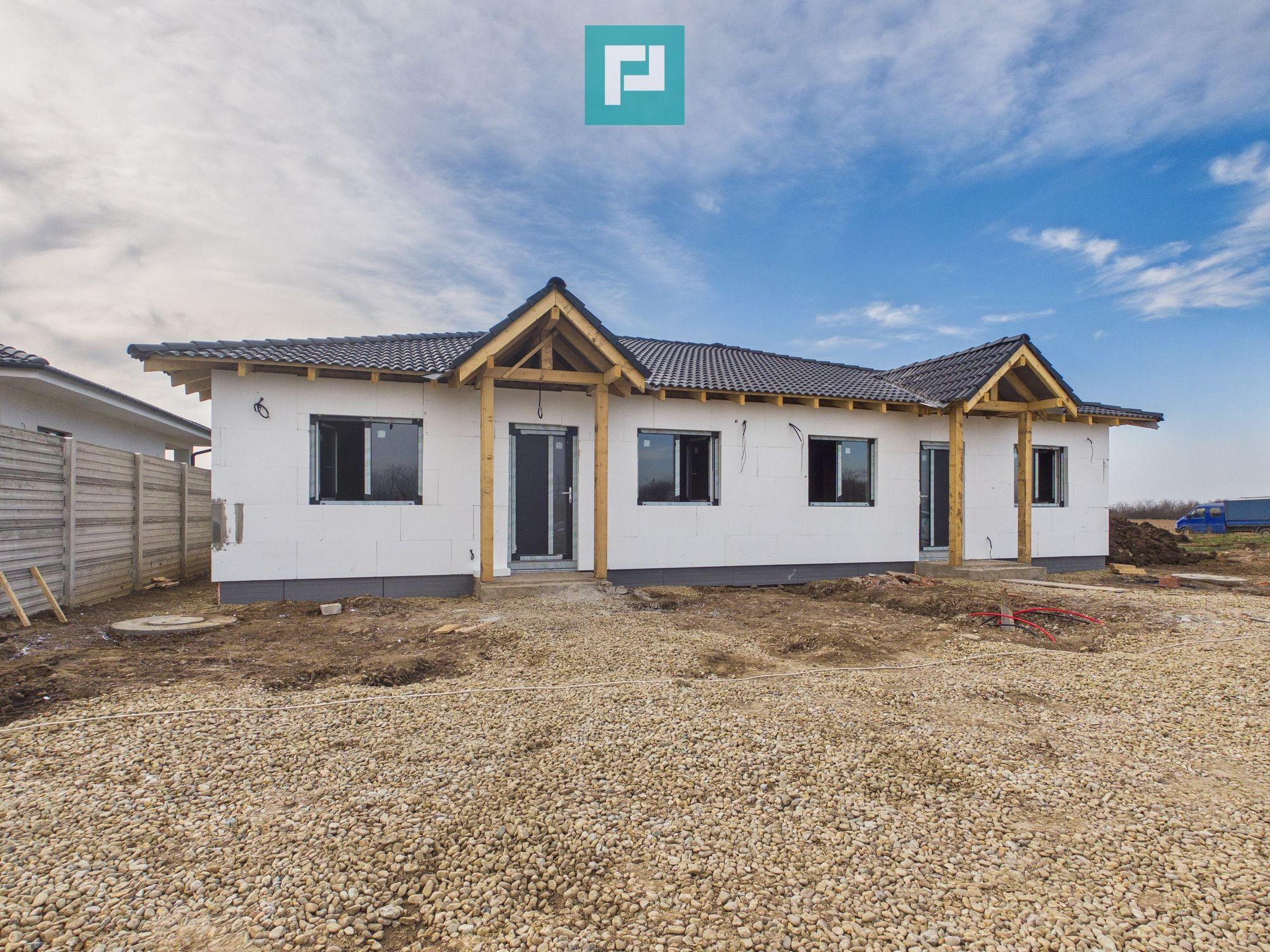 Duplex 3 Dormitoare - Nojorid – La Alb sau Finisat - 1