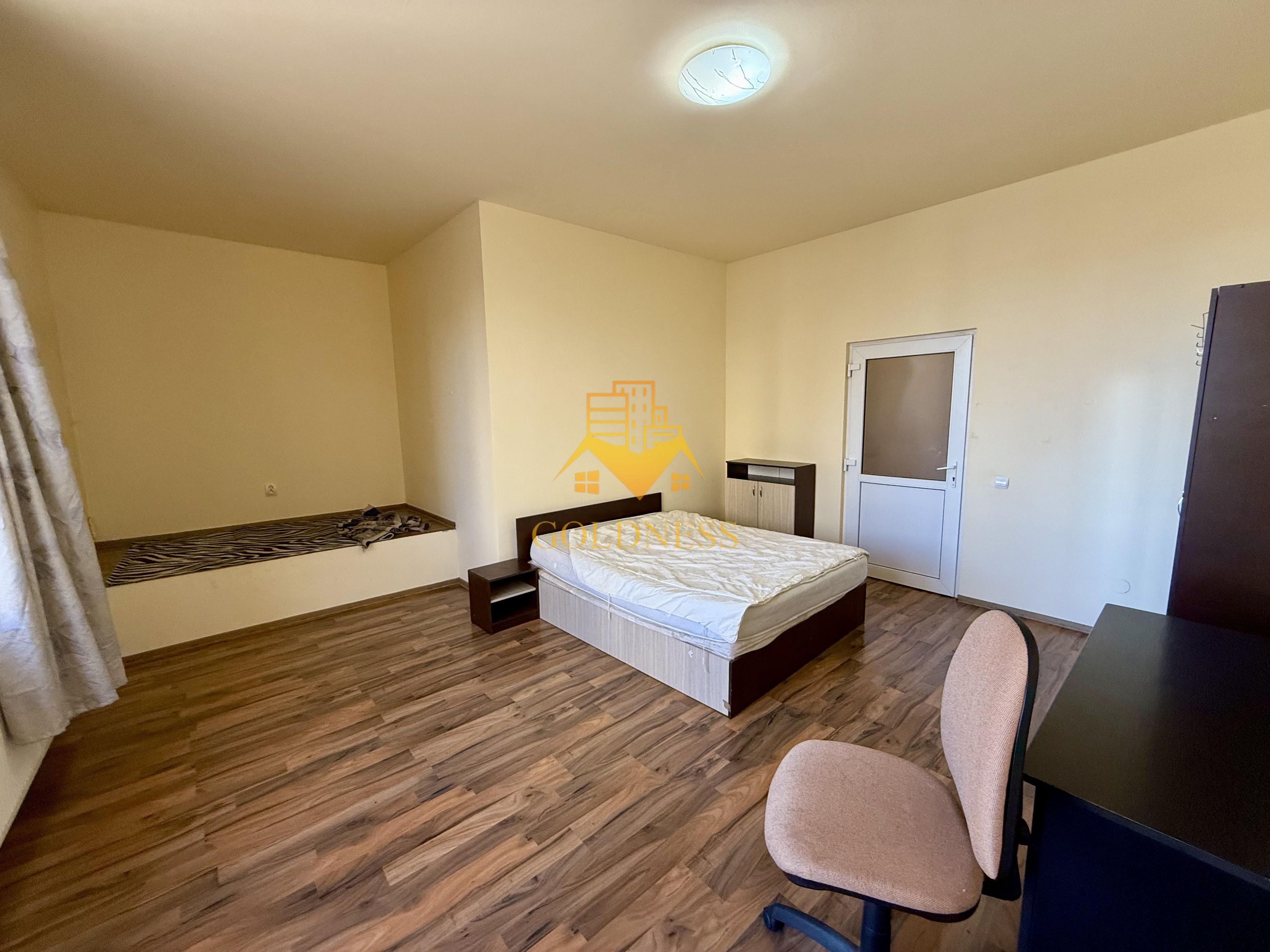 5 camere, parcare, terasa, Manastur, Mehedinti, Pet Friendly - 2