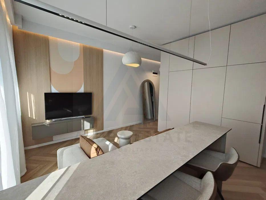 Apartament premium 3 camere 50 mp etaj parcare privata zona Turnisor - 4