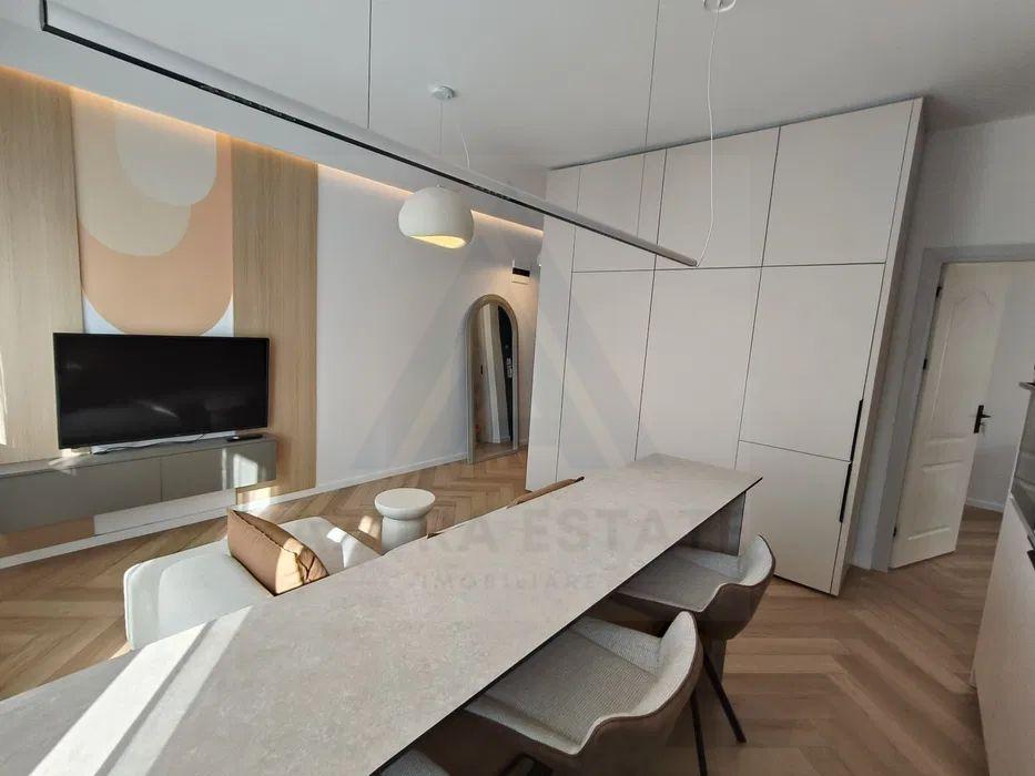 Apartament premium 3 camere 50 mp etaj parcare privata zona Turnisor - 1