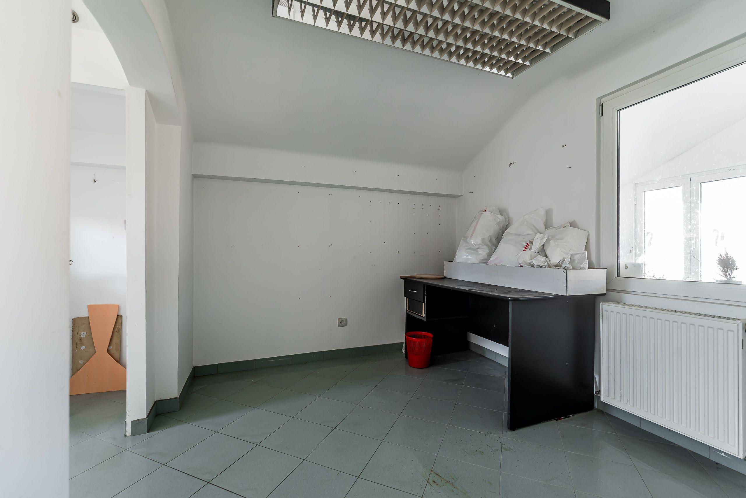 Casa ideală pentru familie: școală la 3 min. Zonă foarte liniștită. - 12