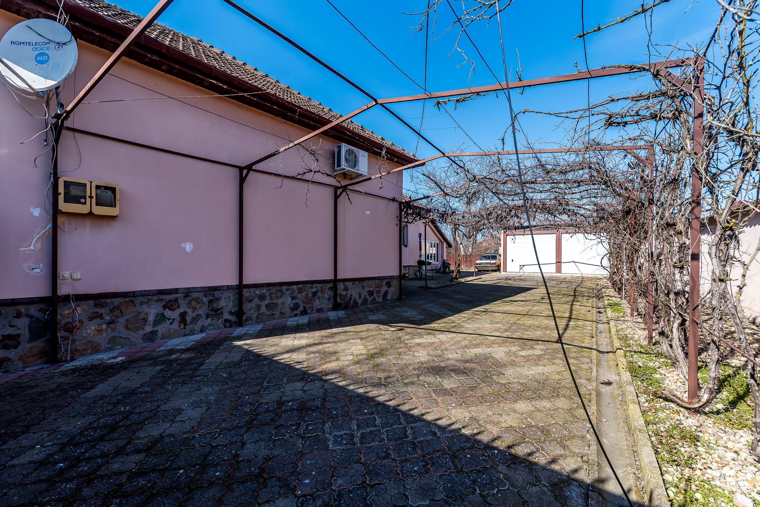 Casa ideală pentru familie: școală la 3 min. Zonă foarte liniștită. - 4