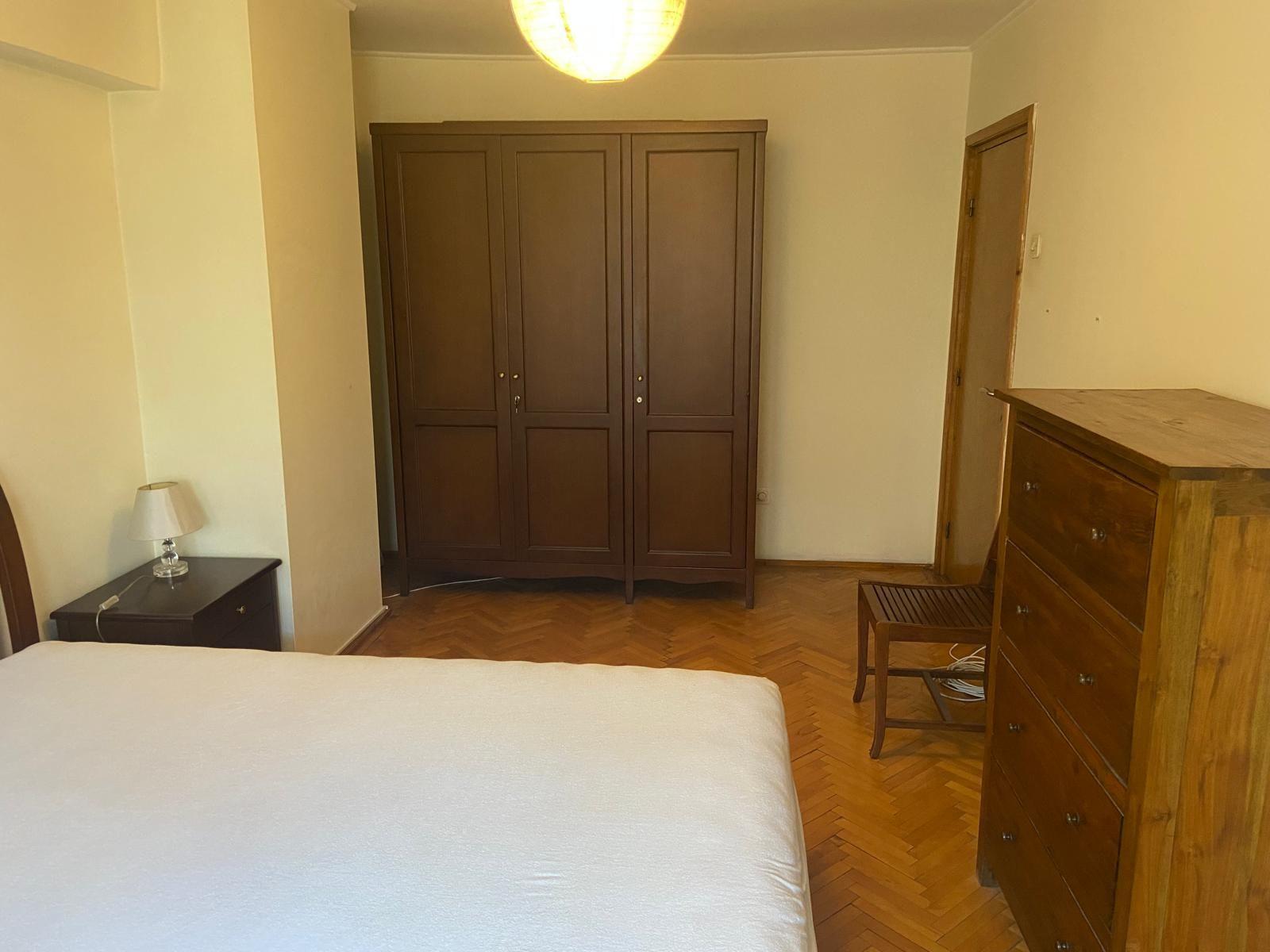 Închiriere apartament 3 camere, decomandat, zona Traian-Unirii - 9