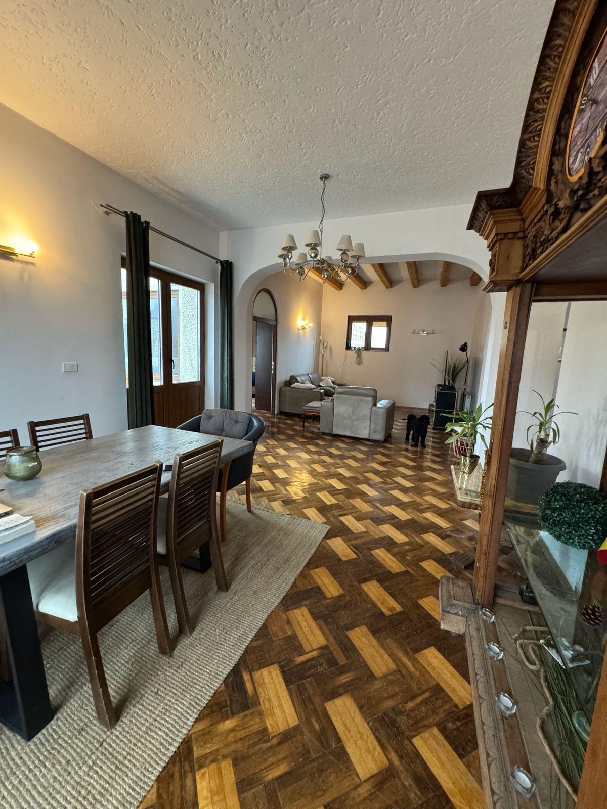 Penthouse cu terasa 50mp- Universitate - 1