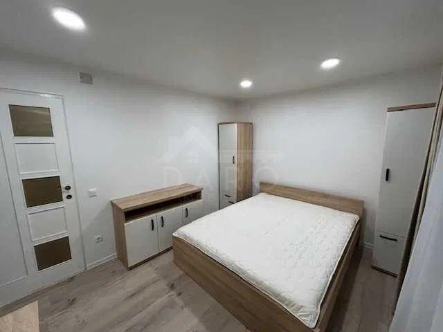 🌿 Închiriere apartament nou renovat, 2 dormitoare, aproape de UMF - 1