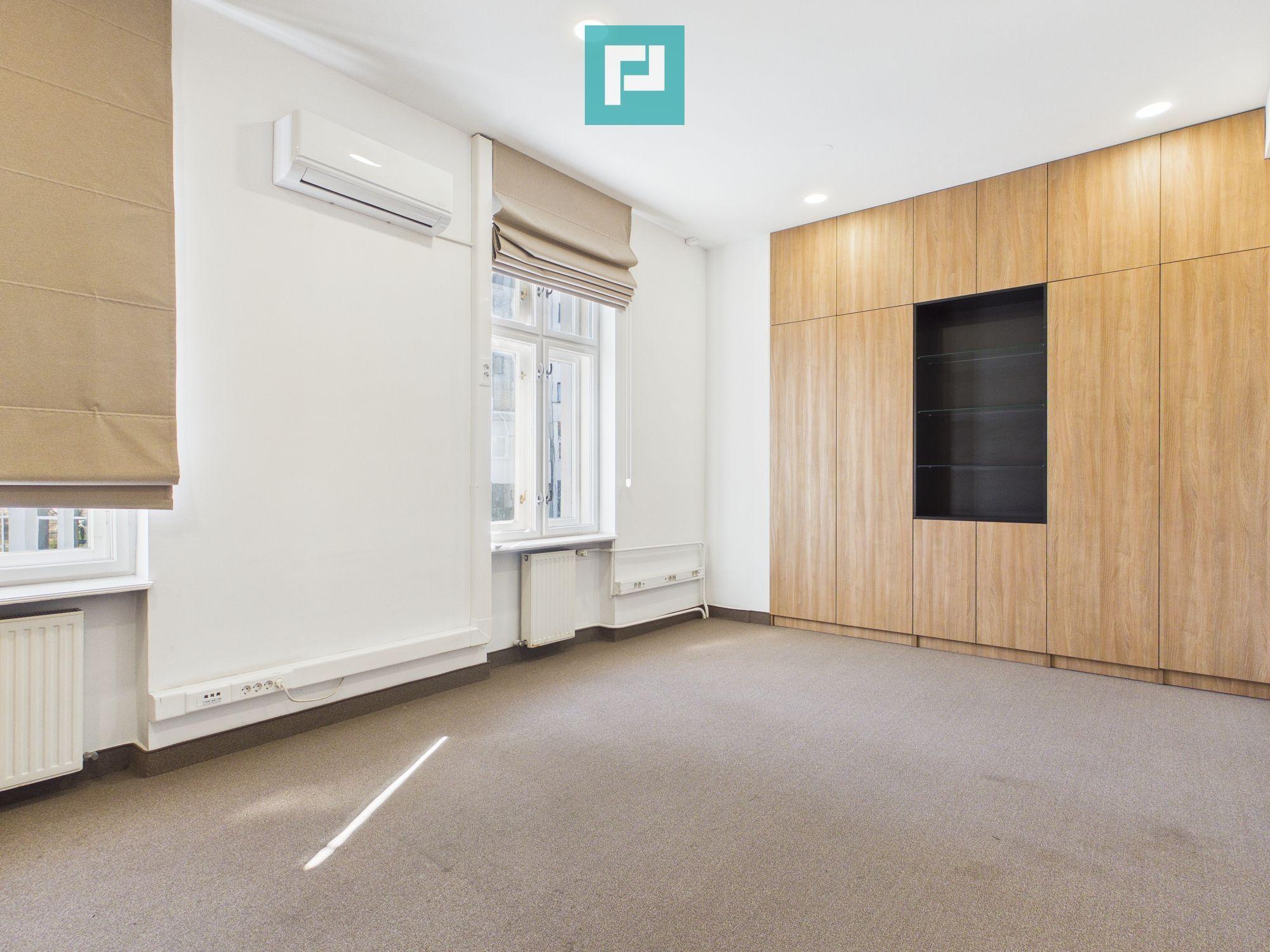 Birouri Ultracentrale, 154 mp, Parcare cu bariera - 3