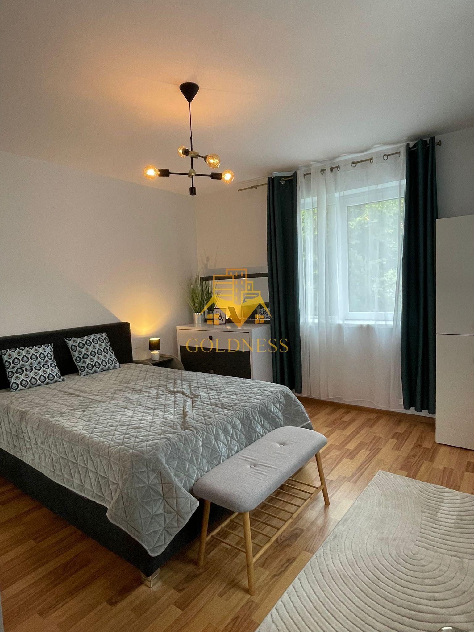 2 camere open space, Modern, Parcare, Zona Lombului, Dambul Rotund - 2