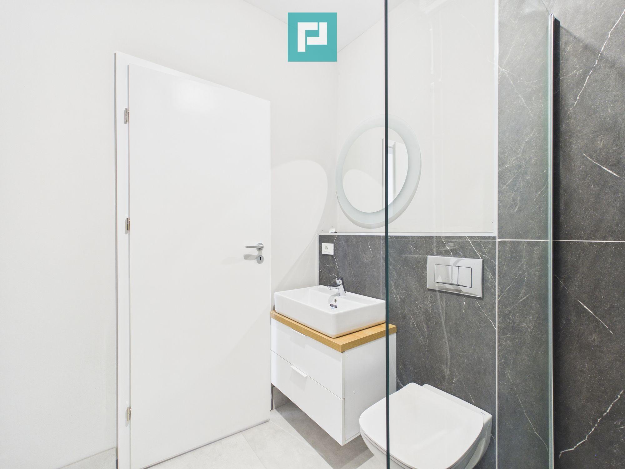 Apartament 3 camere PREMIUM, terasă 22 mp, etaj 8 - 8