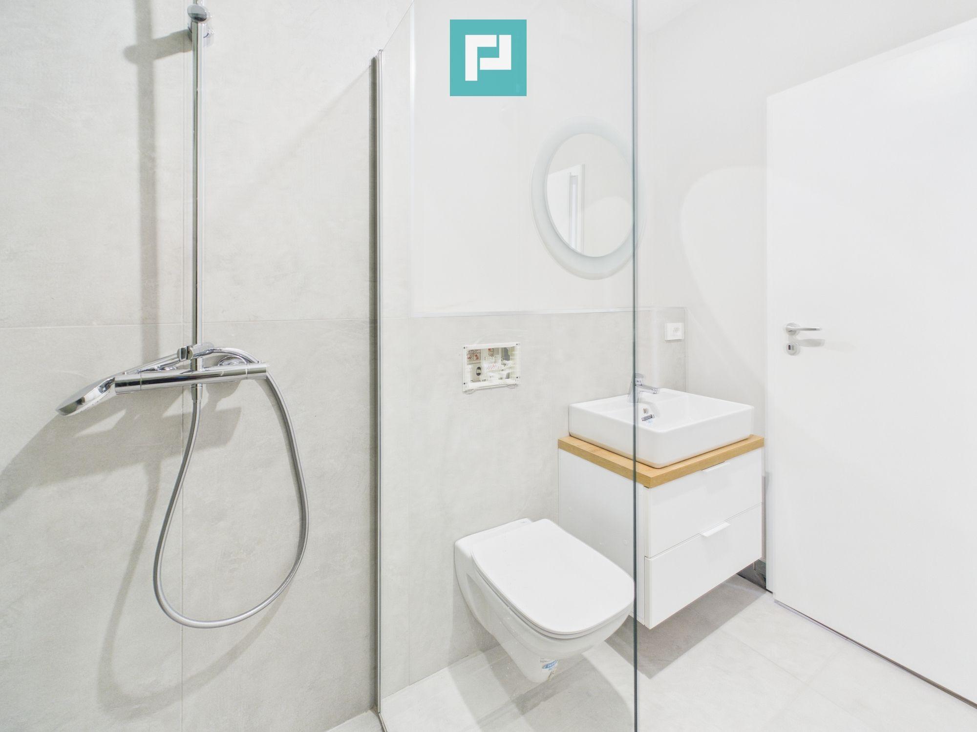 Apartament 3 camere Premium , terasă 22 mp, etaj 8 - 8