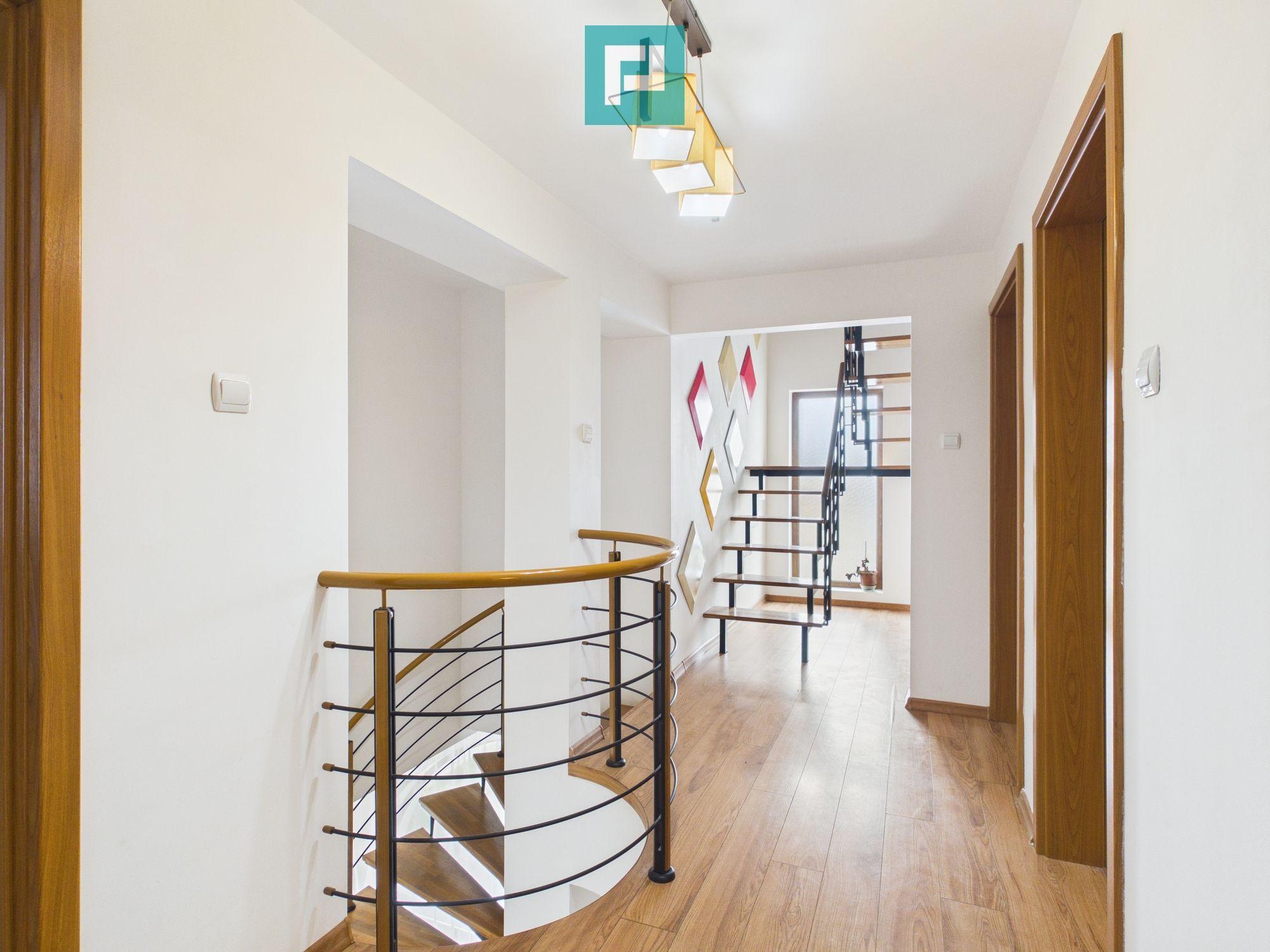 Vilă modernă 5 camere Mosnița Nouă - 15