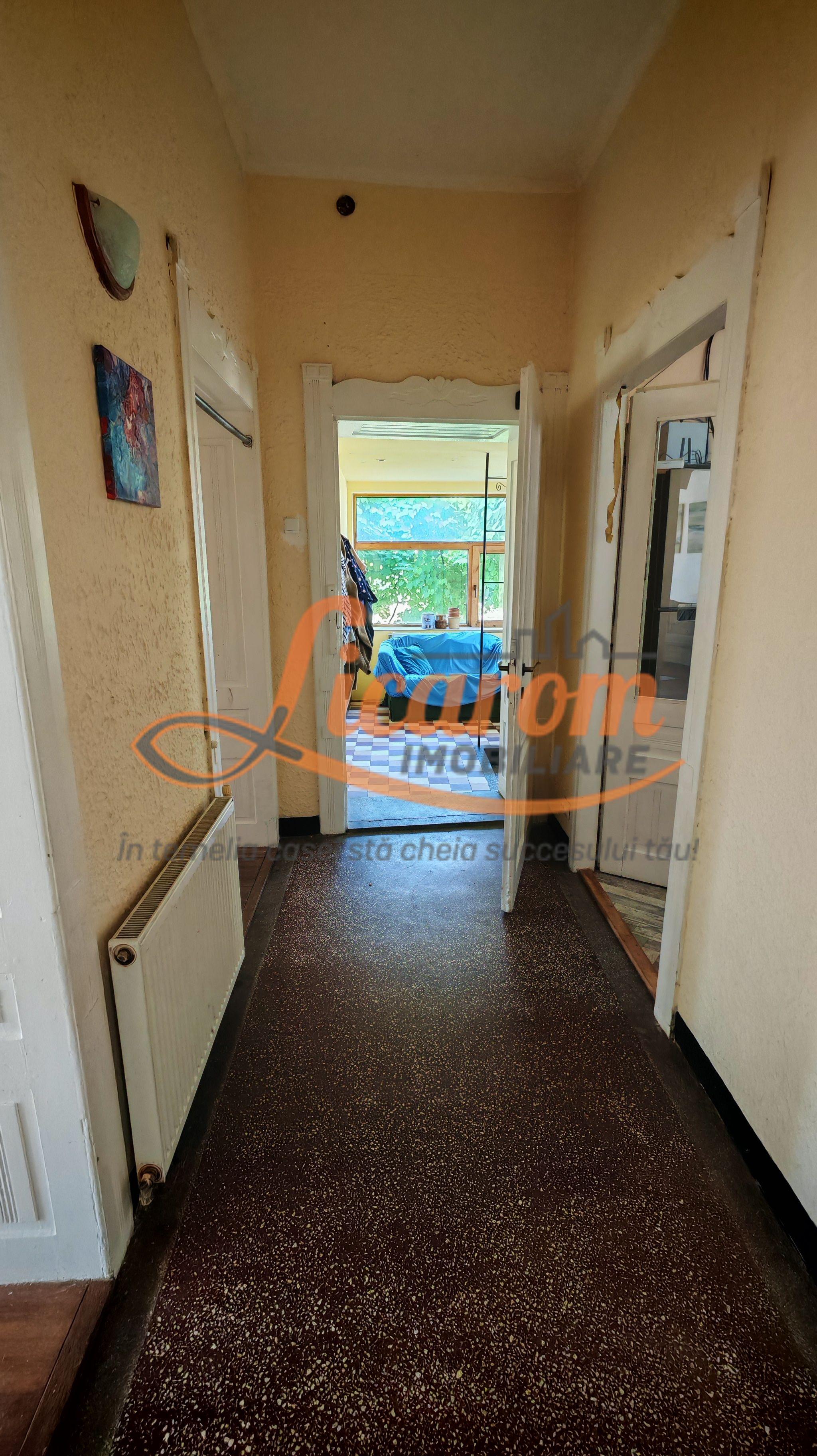CASA SASEASCA comuna VULCAN,zona foarte buna,teren 3000 mp - 14