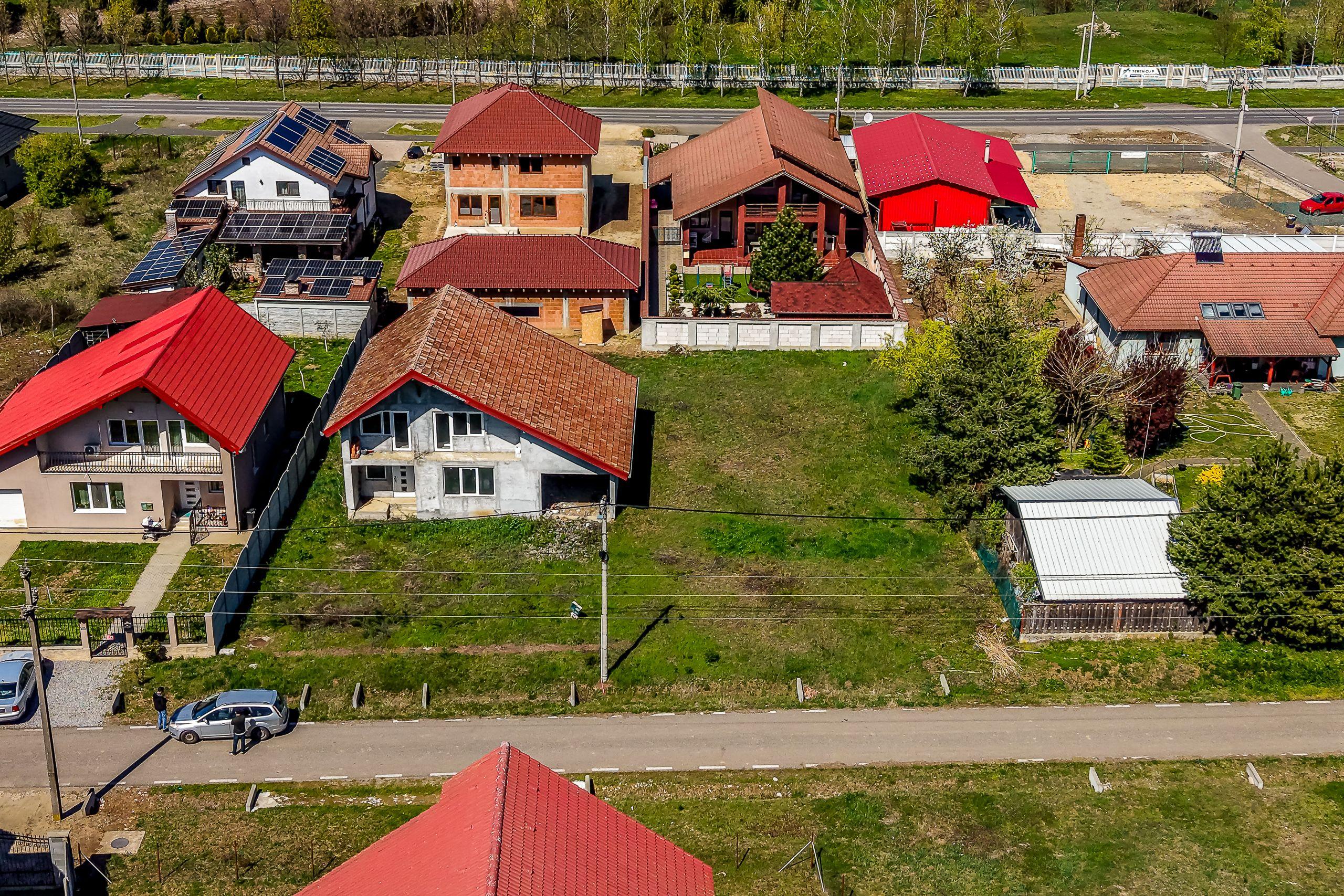 🏡 Casă P+1 la gri | 239 mp construiți | Călugareni -14 km de Arad - 15
