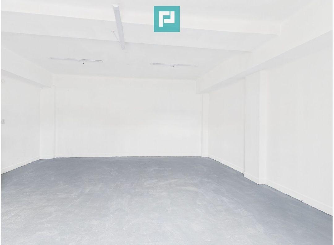 Spațiu comercial vitrat-central ARAD 250 mp utili - 7