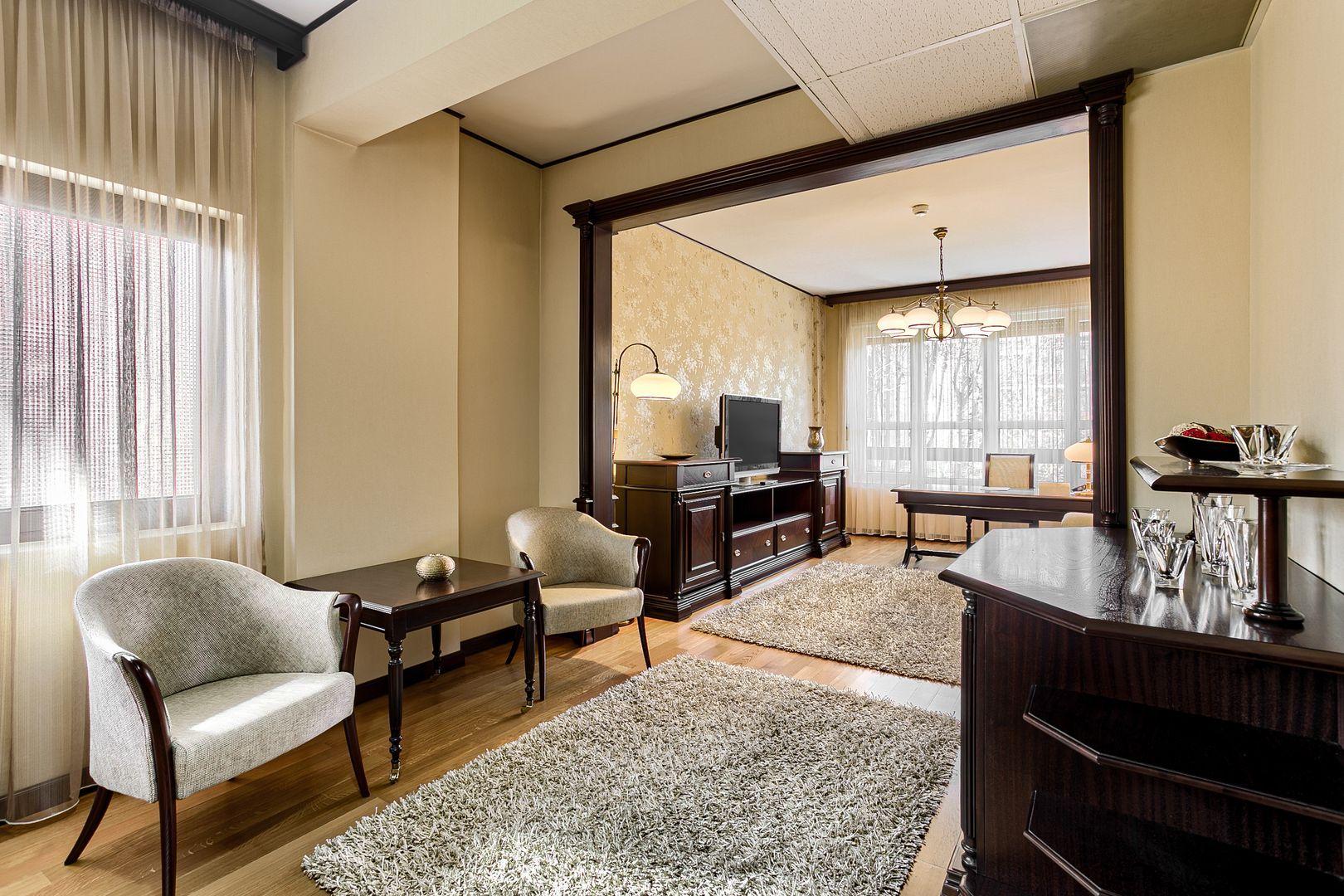 Oportunitate de investiție: Hotel Best Western de 4 stele Arad - Român - 8