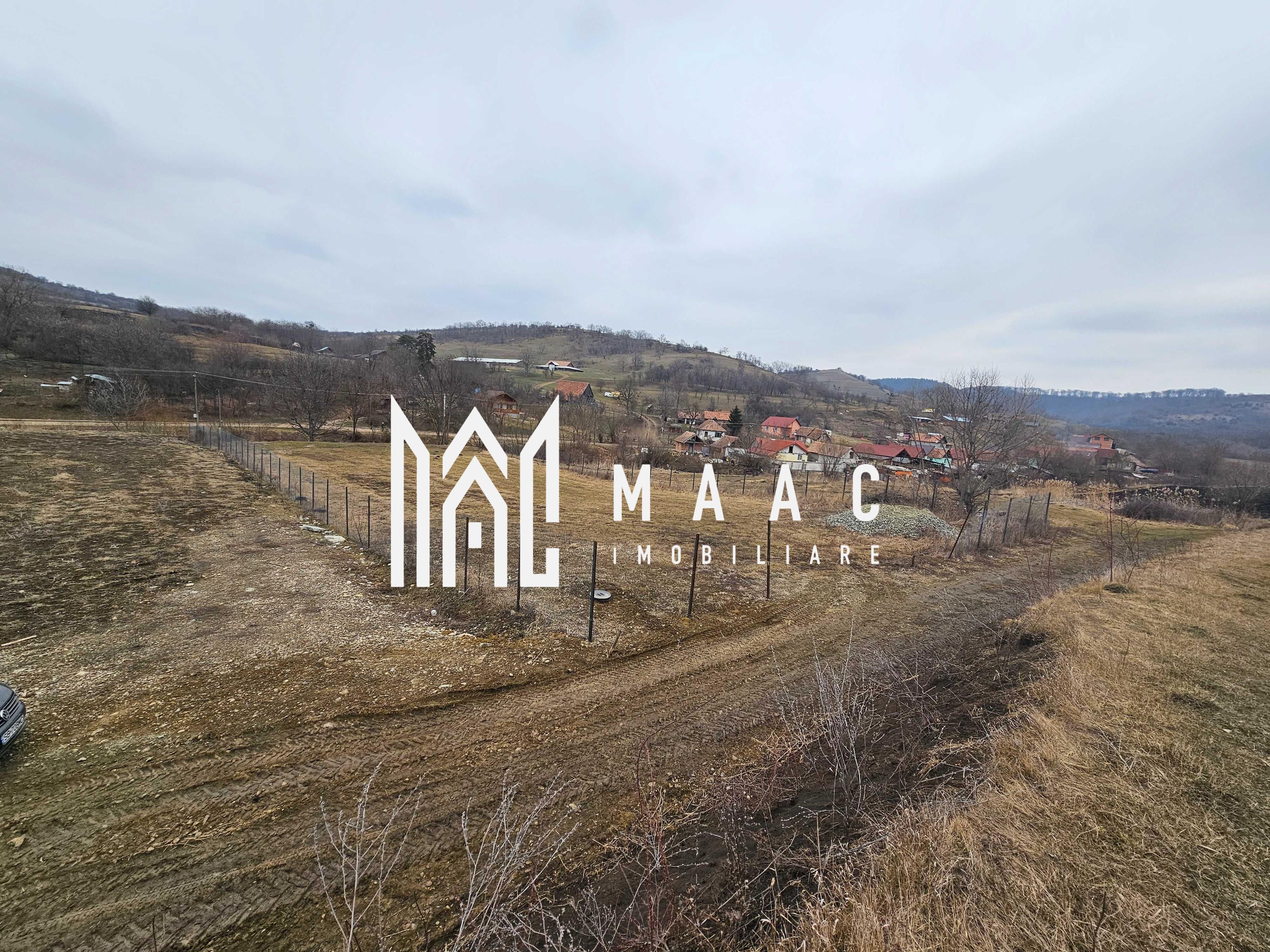 Teren de vânzare în Hamba | 1.740 mp | cu utilități și ieșire la râu - 4