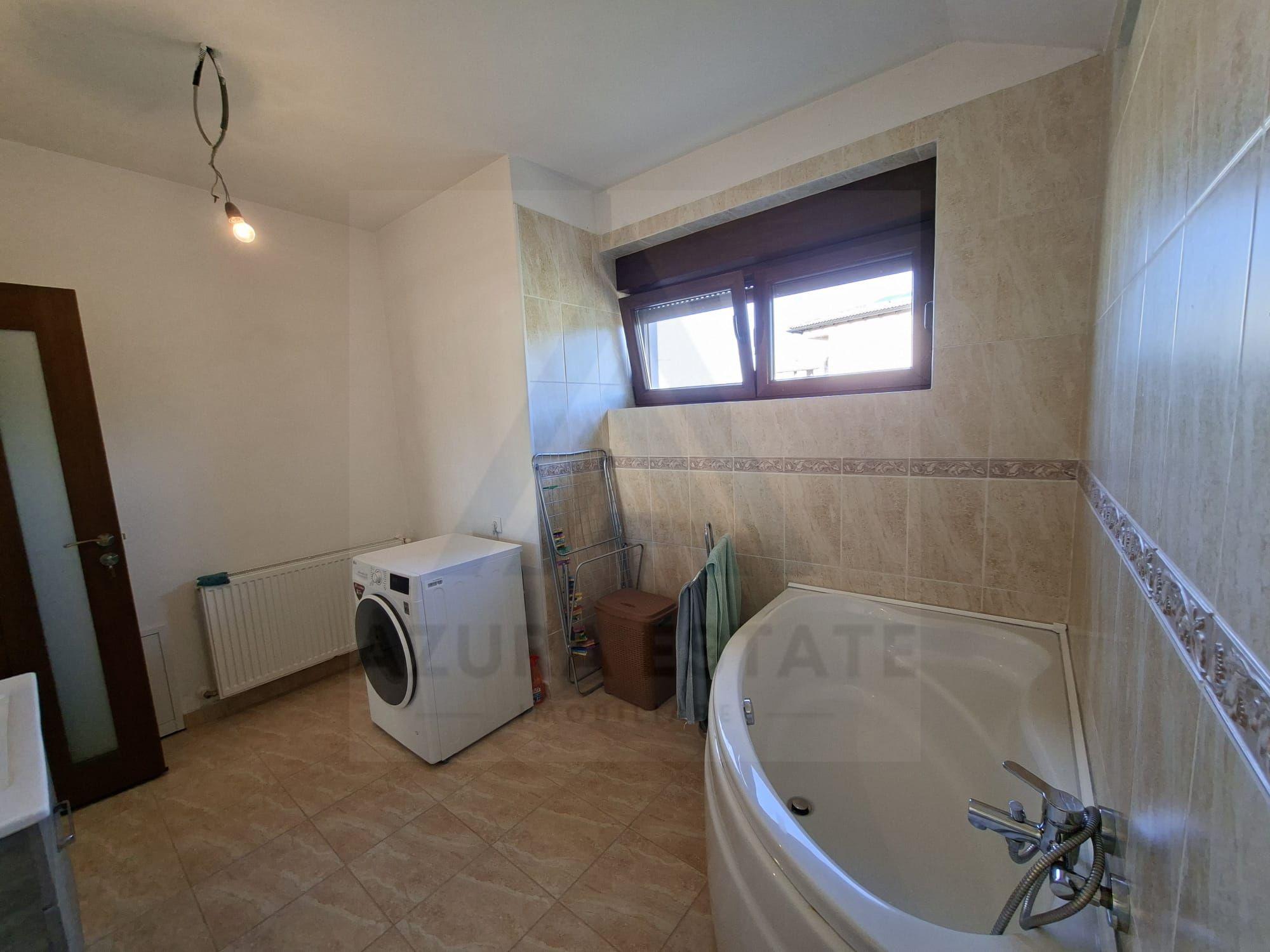 Casă intabulată 5 camere 2 băi și teren 380 mp în Bavaria Park - 4