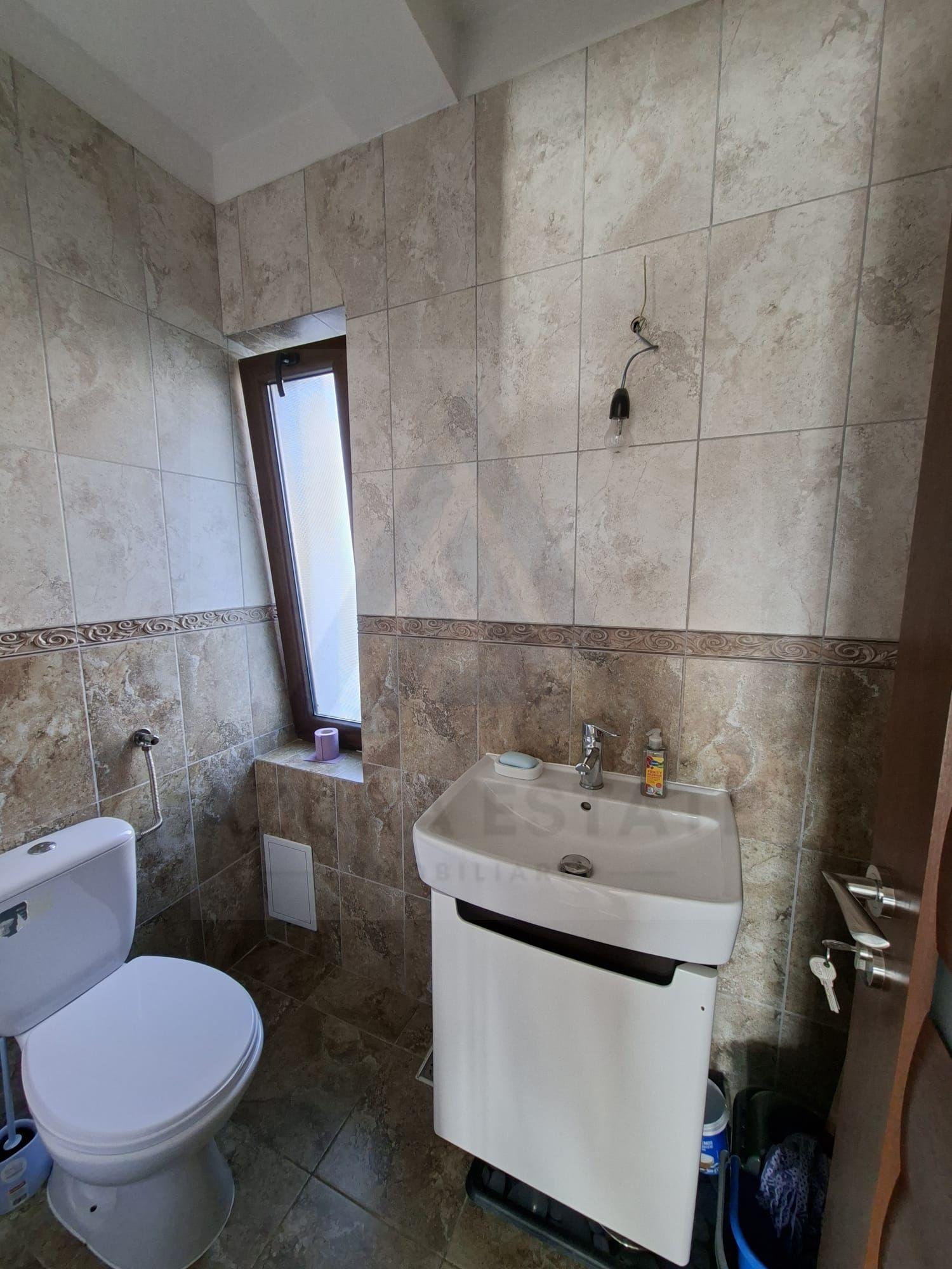 Casă intabulată 5 camere 2 băi și teren 380 mp în Bavaria Park - 12
