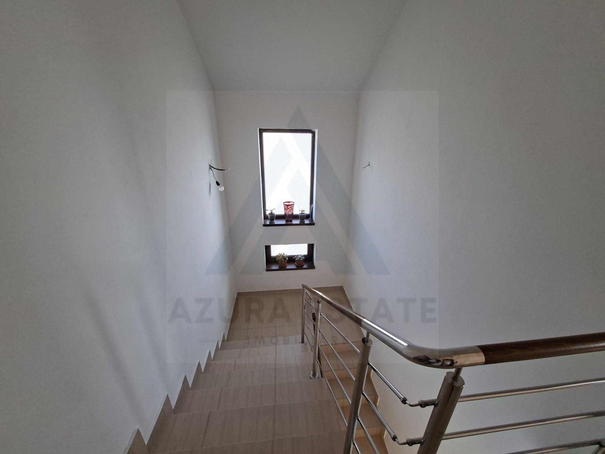 Casă intabulată 5 camere 2 băi și teren 380 mp în Bavaria Park - 8