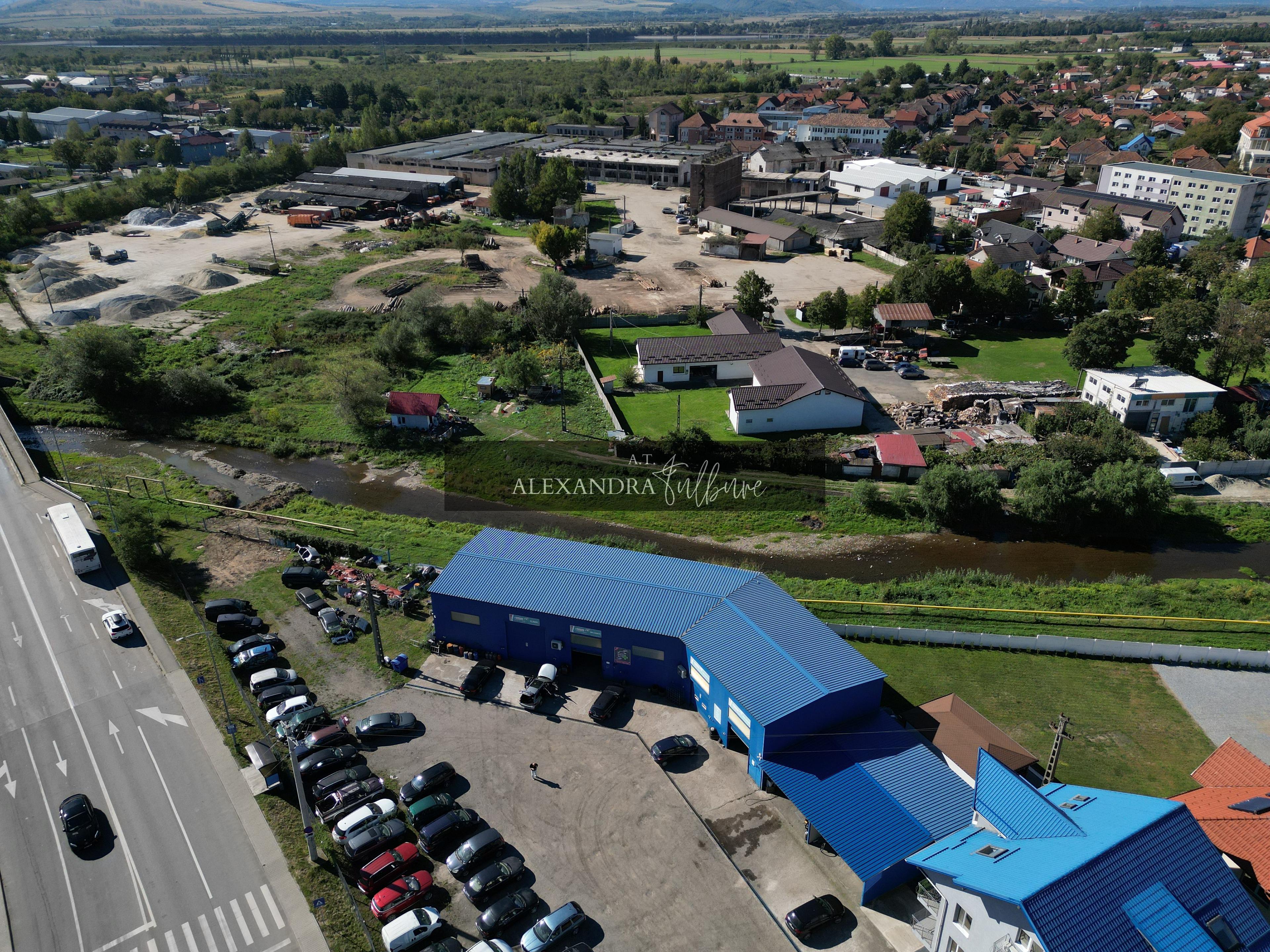 Oportunitate strategică de dezvoltare în Hațeg 3.079 mp - 3