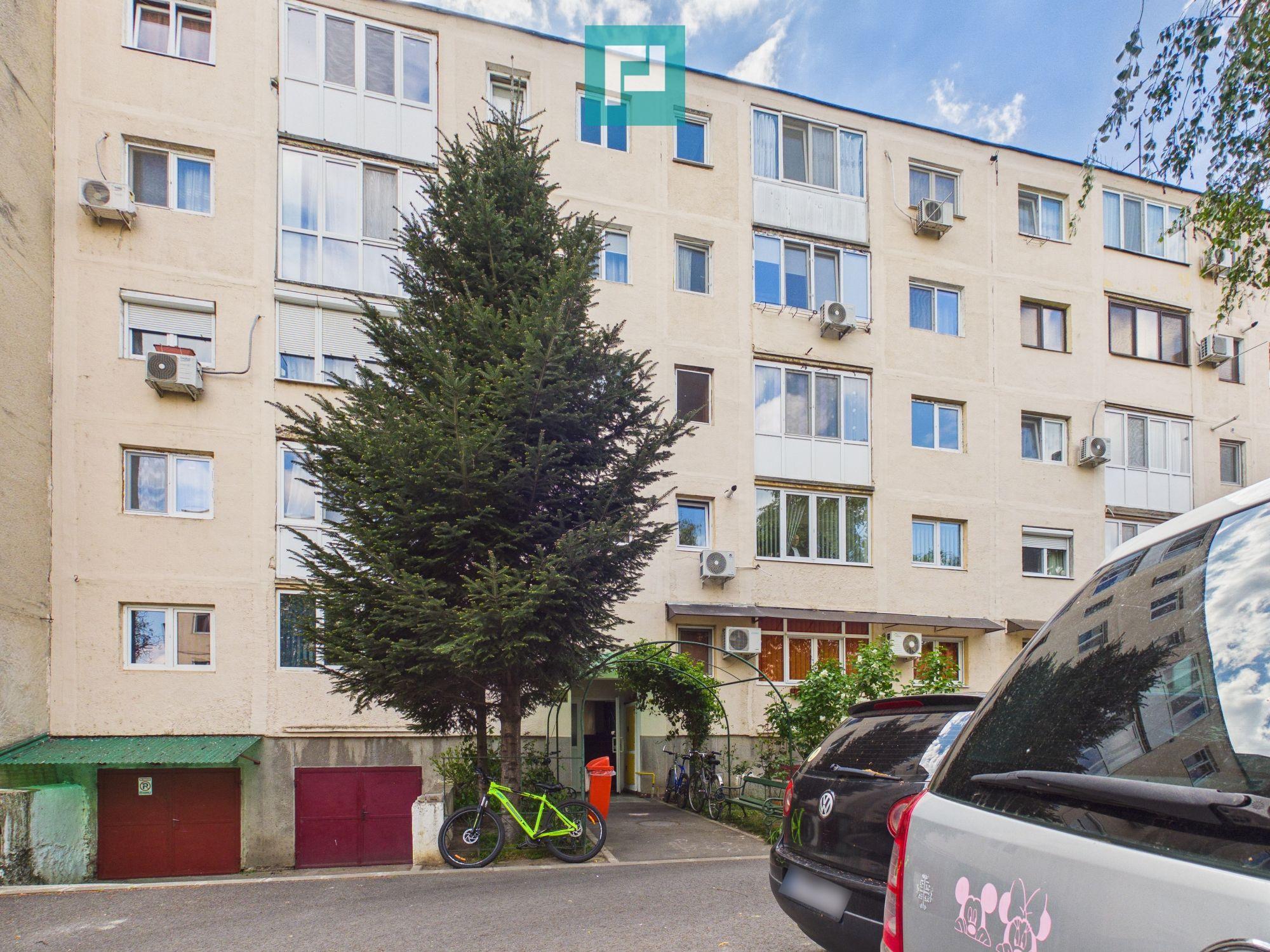 Apartament 2 camere – zona Poetului, Arad - 1