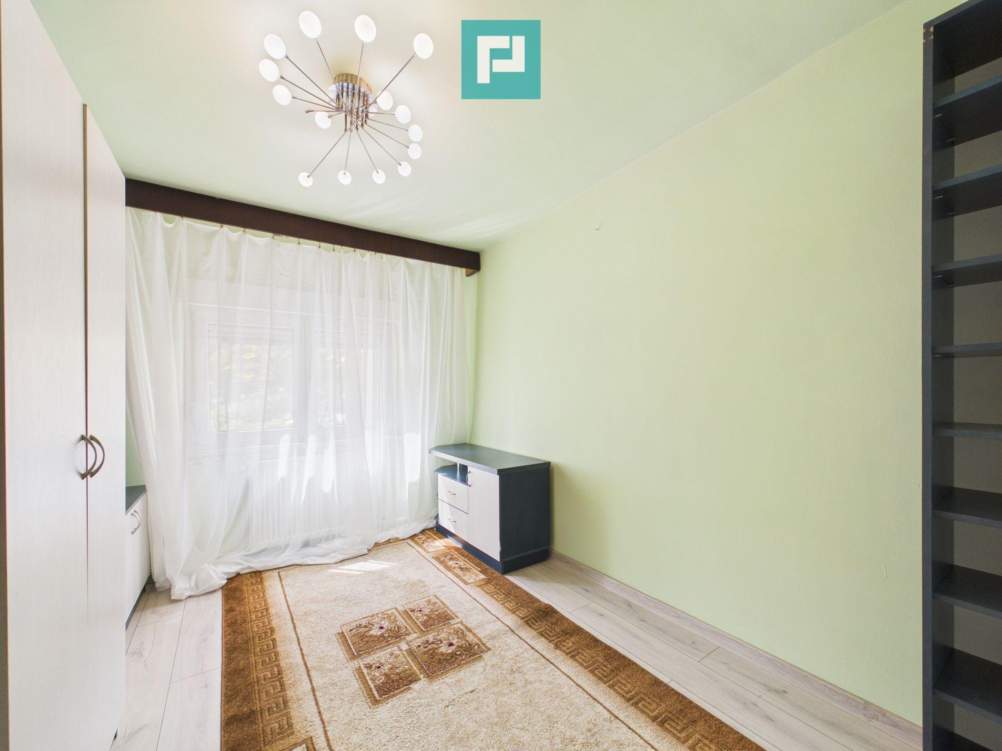 Apartament cu 5 camere în zona Polivalentă - 14