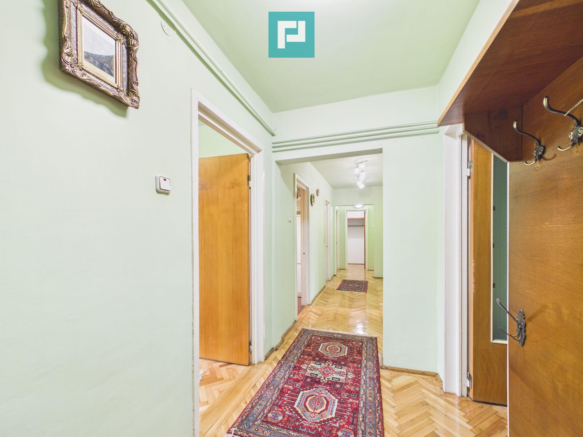 Apartament cu 5 camere în zona Polivalentă - 4
