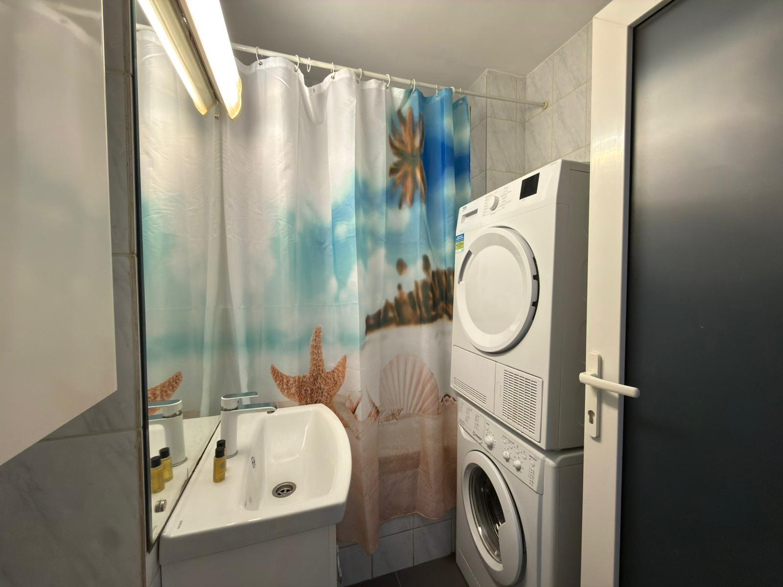 Ap 3 camere, decomandat,etaj 5 – zona Piața Rogerius.Pret 104.900 euro - 7