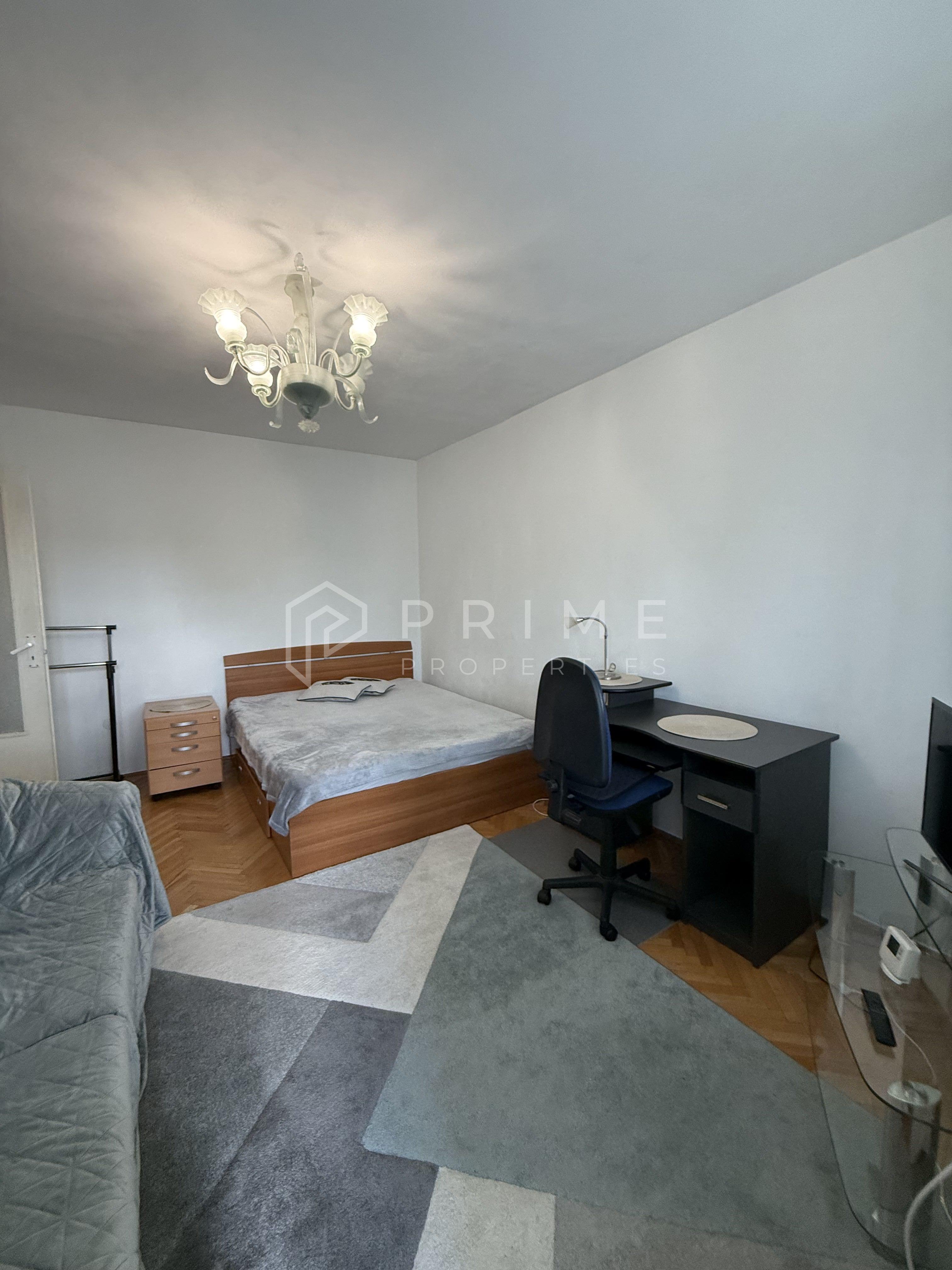 Apartament 3 camere de închiriat| Ideal pentru studenți - 1