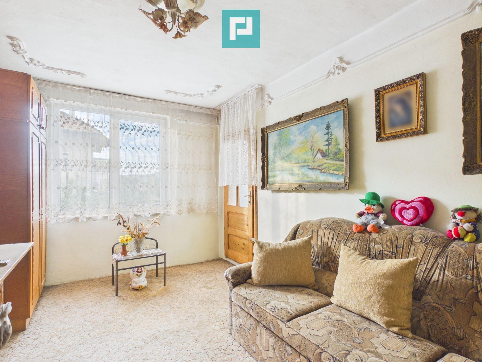 Apartament cu 3 camere zonă centrala în Lipova - 1