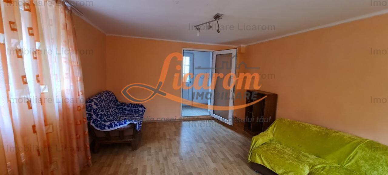 Casa individuala cu 2 apartamente, 6 camere,teren 403 mp,ASTRA. - 5