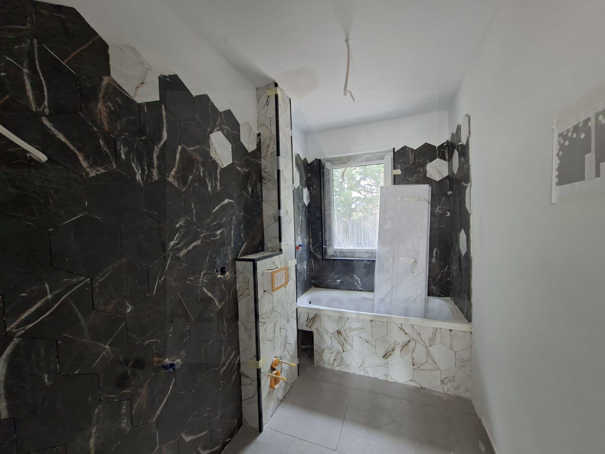 Apartament premium 61.4 mp utili 3 camere 2 bai curte 50 mp Cristian - 5