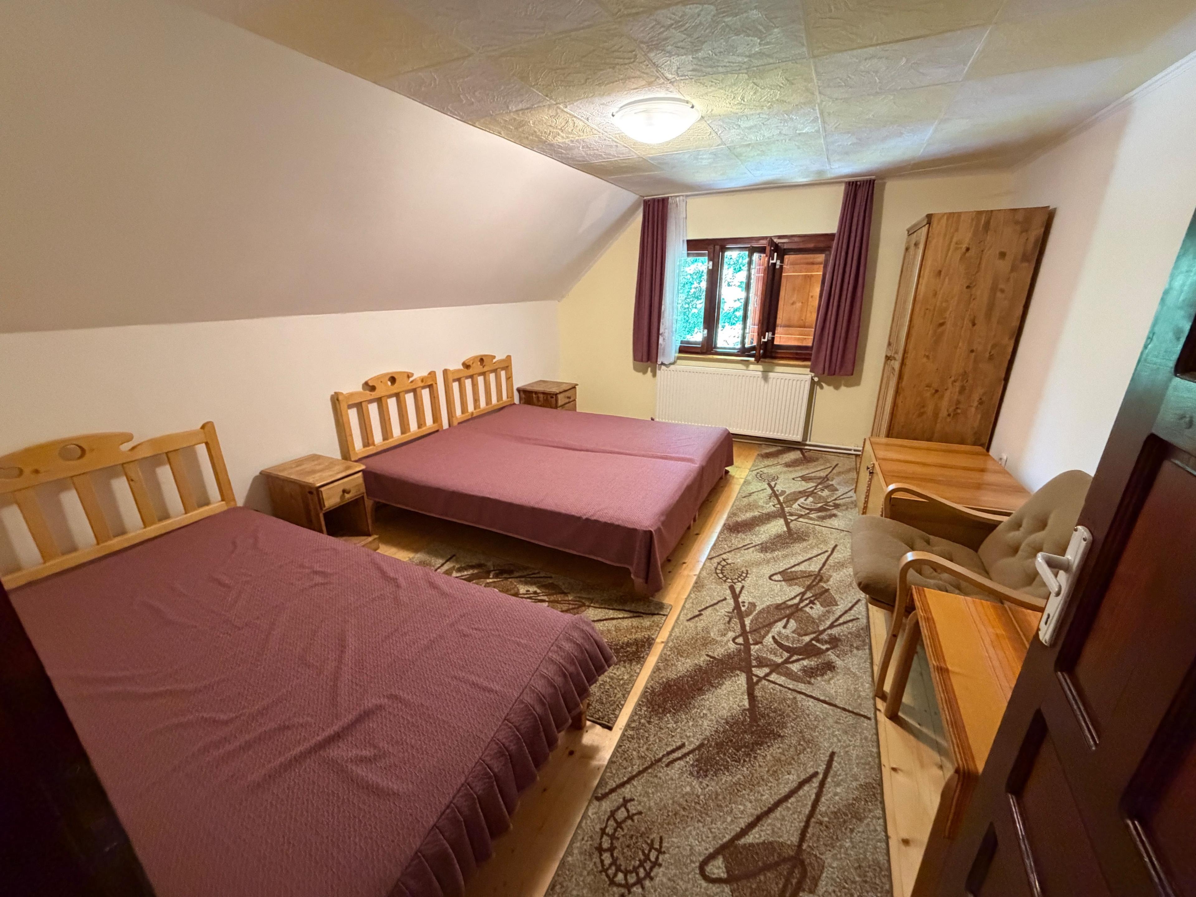 Cabană, 3 dormitoare, Arieseni, vedere panoramică. 75 000 E (neg) - 20