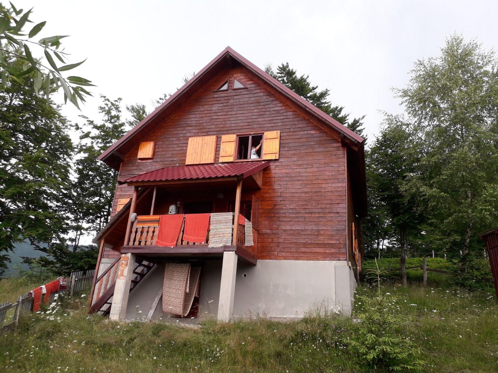 Cabană, 3 dormitoare, Arieseni, vedere panoramică. 75 000 E (neg) - 4