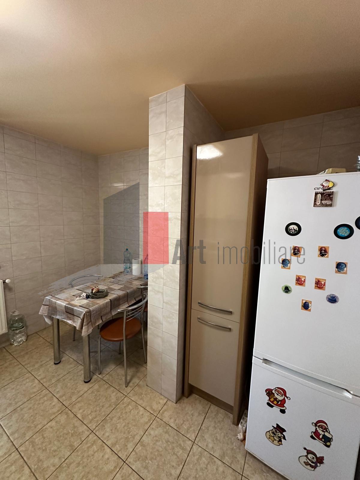 3 camere Drumul Taberei - 12
